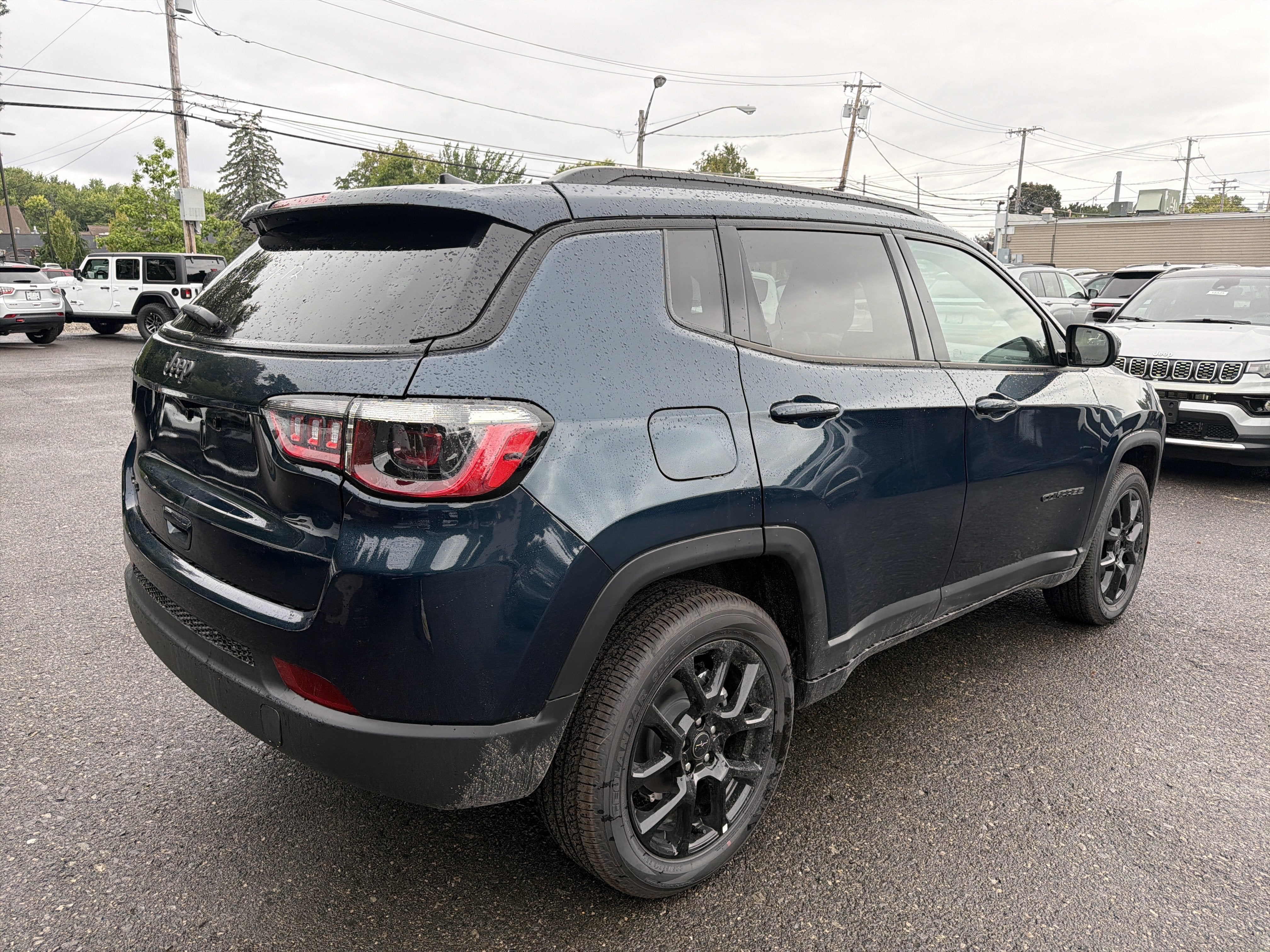 2026 Jeep Compass Latitude Altitude