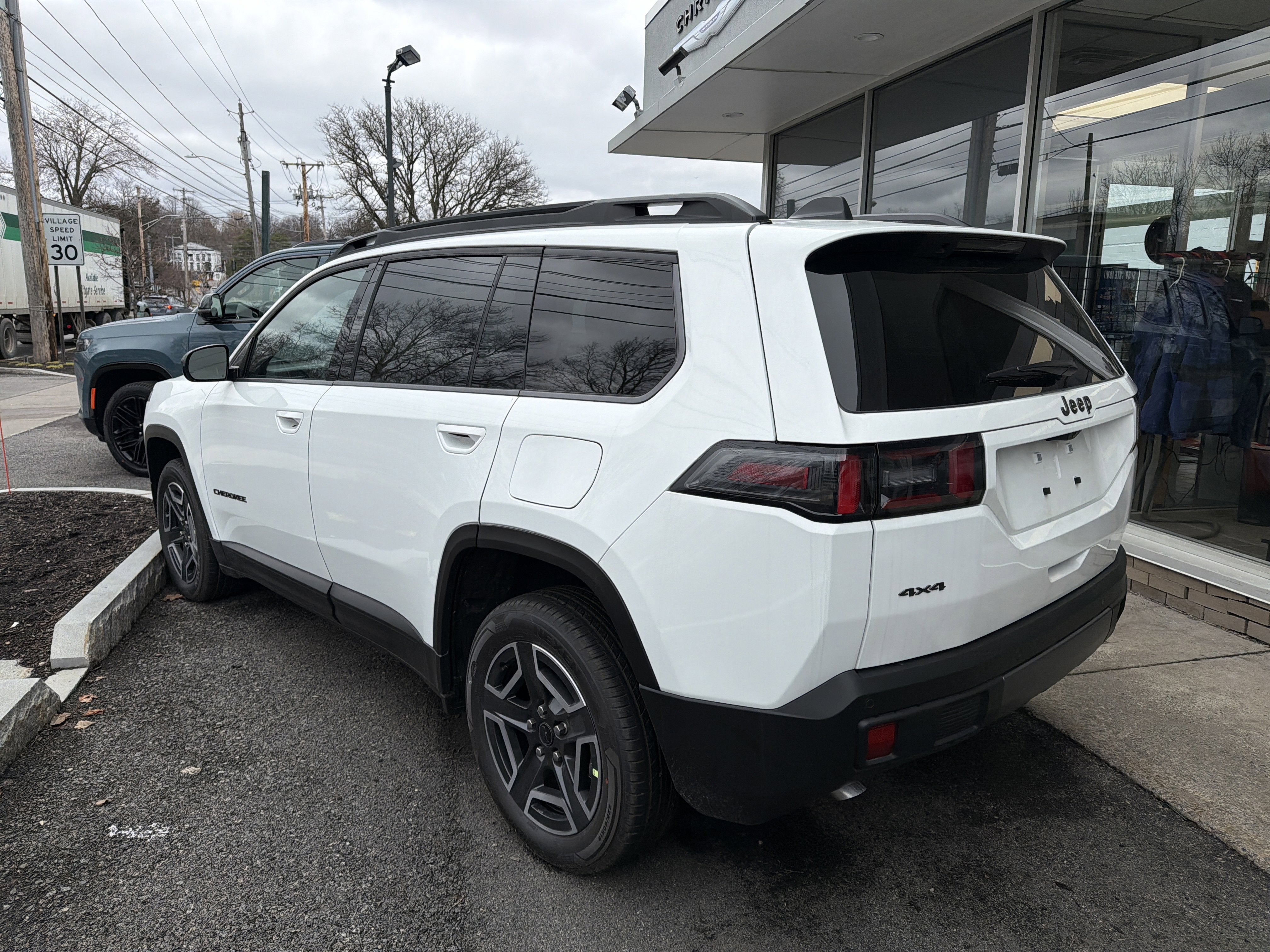 2026 Jeep Cherokee Laredo