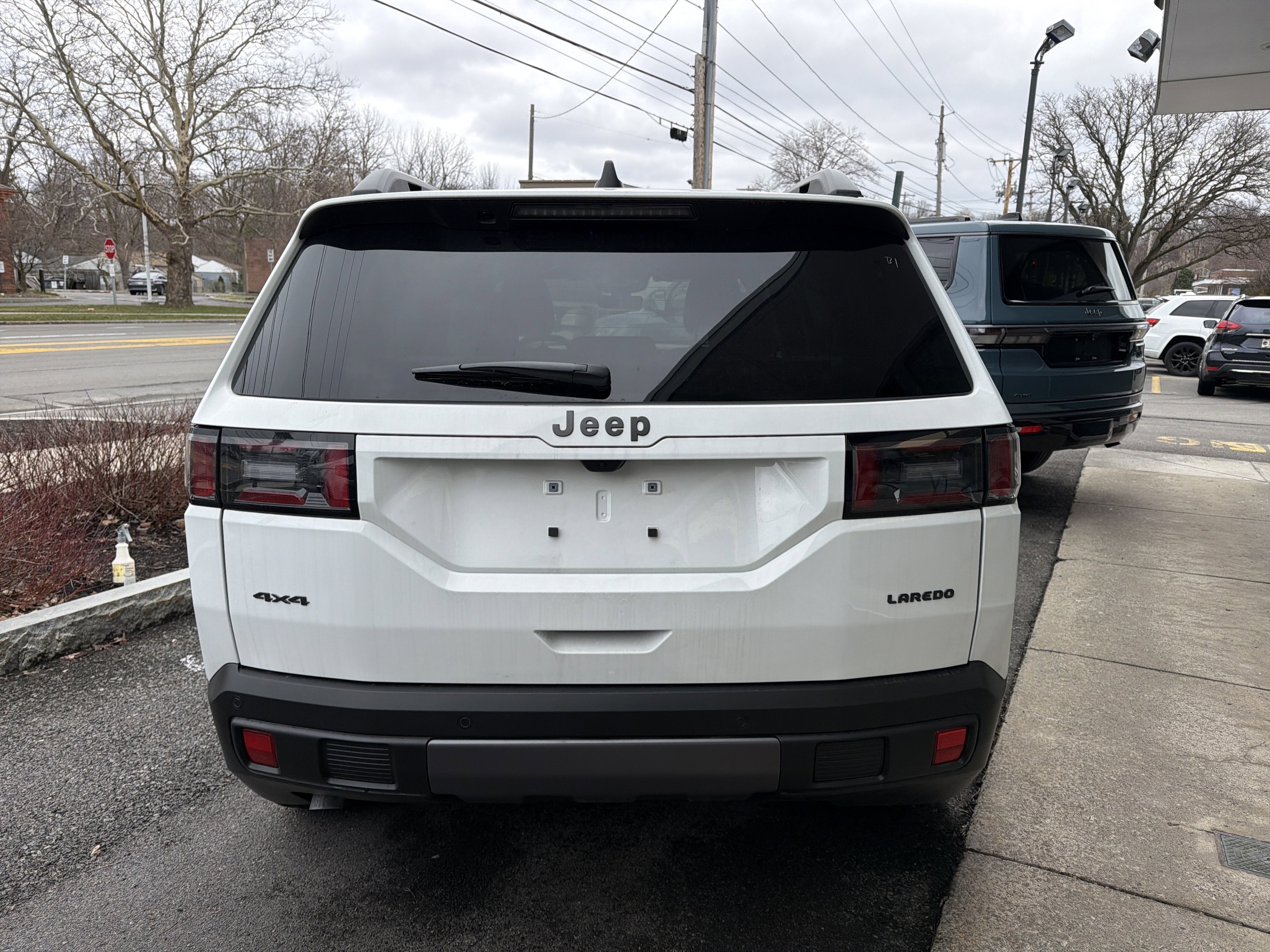 2026 Jeep Cherokee Laredo
