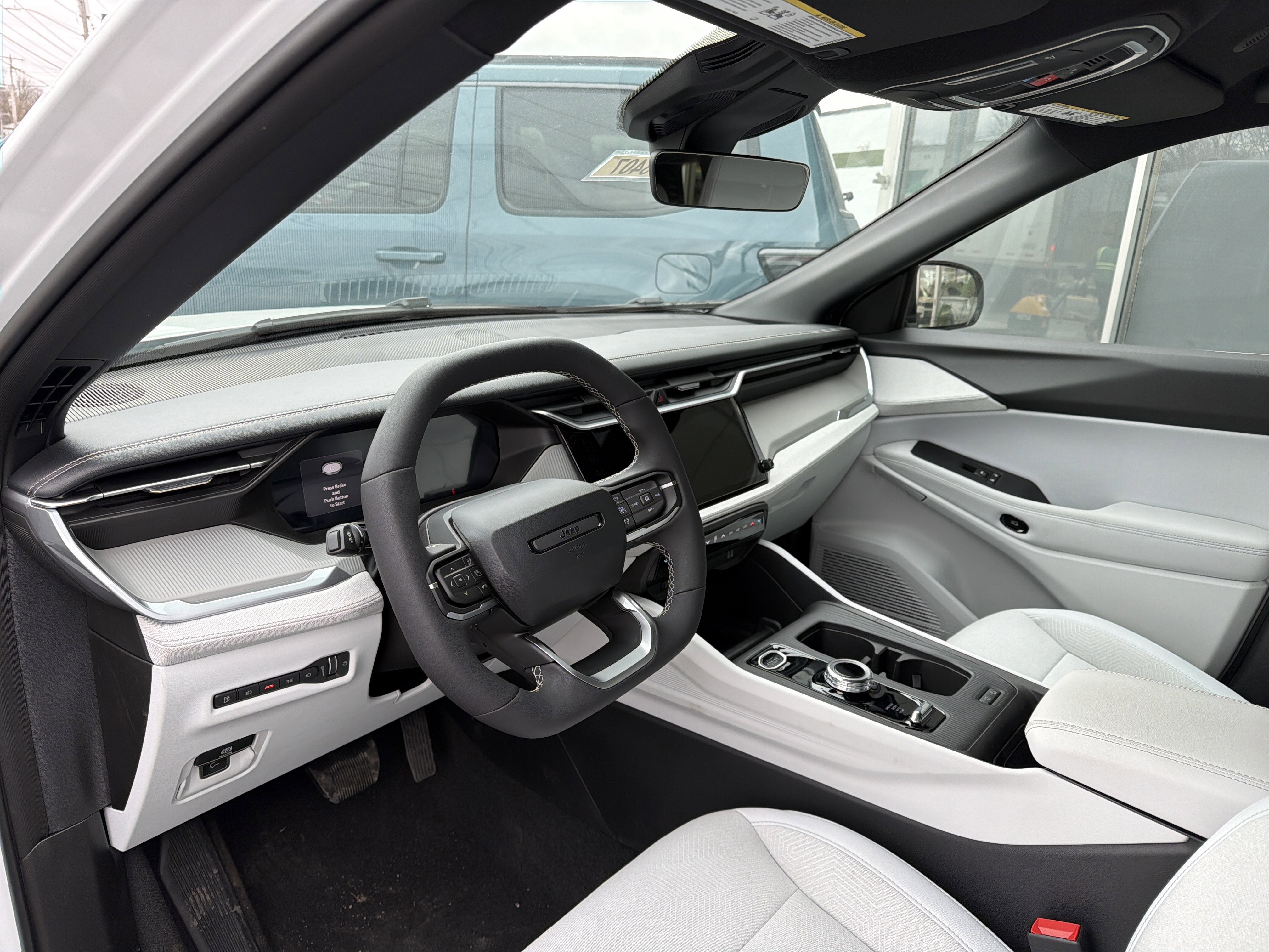 2026 Jeep Cherokee Laredo