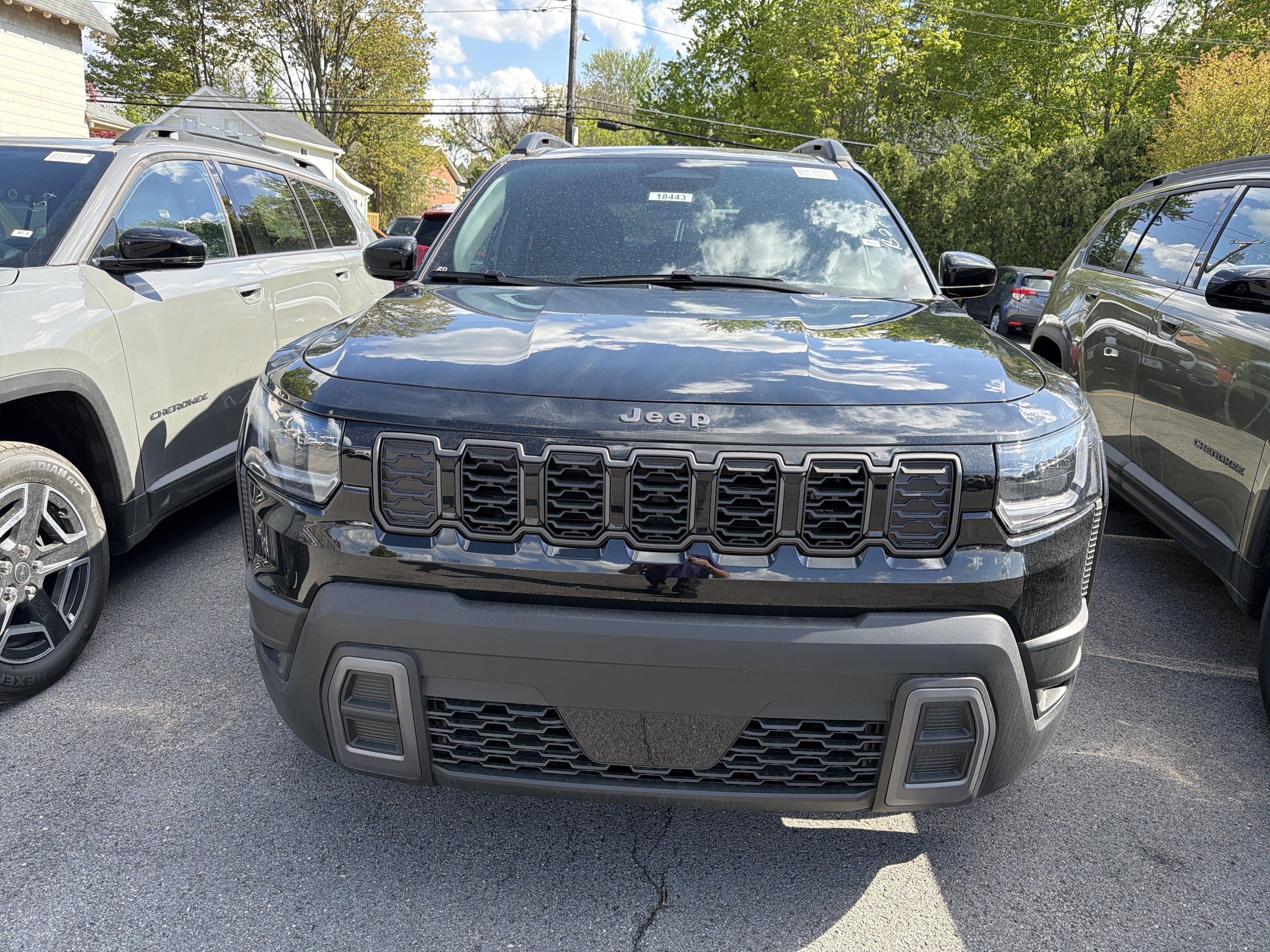 2026 Jeep Cherokee Laredo