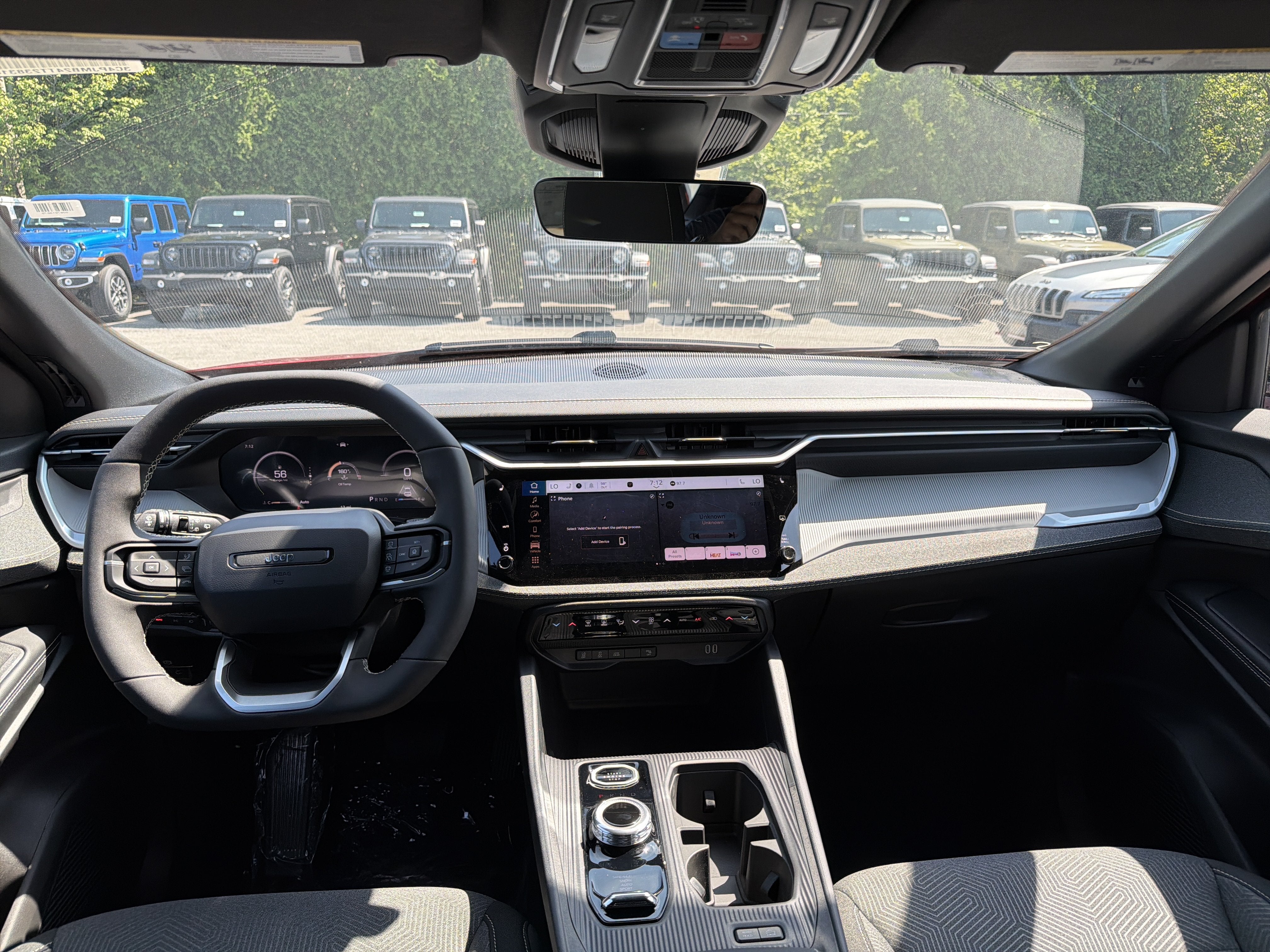 2026 Jeep Cherokee Laredo