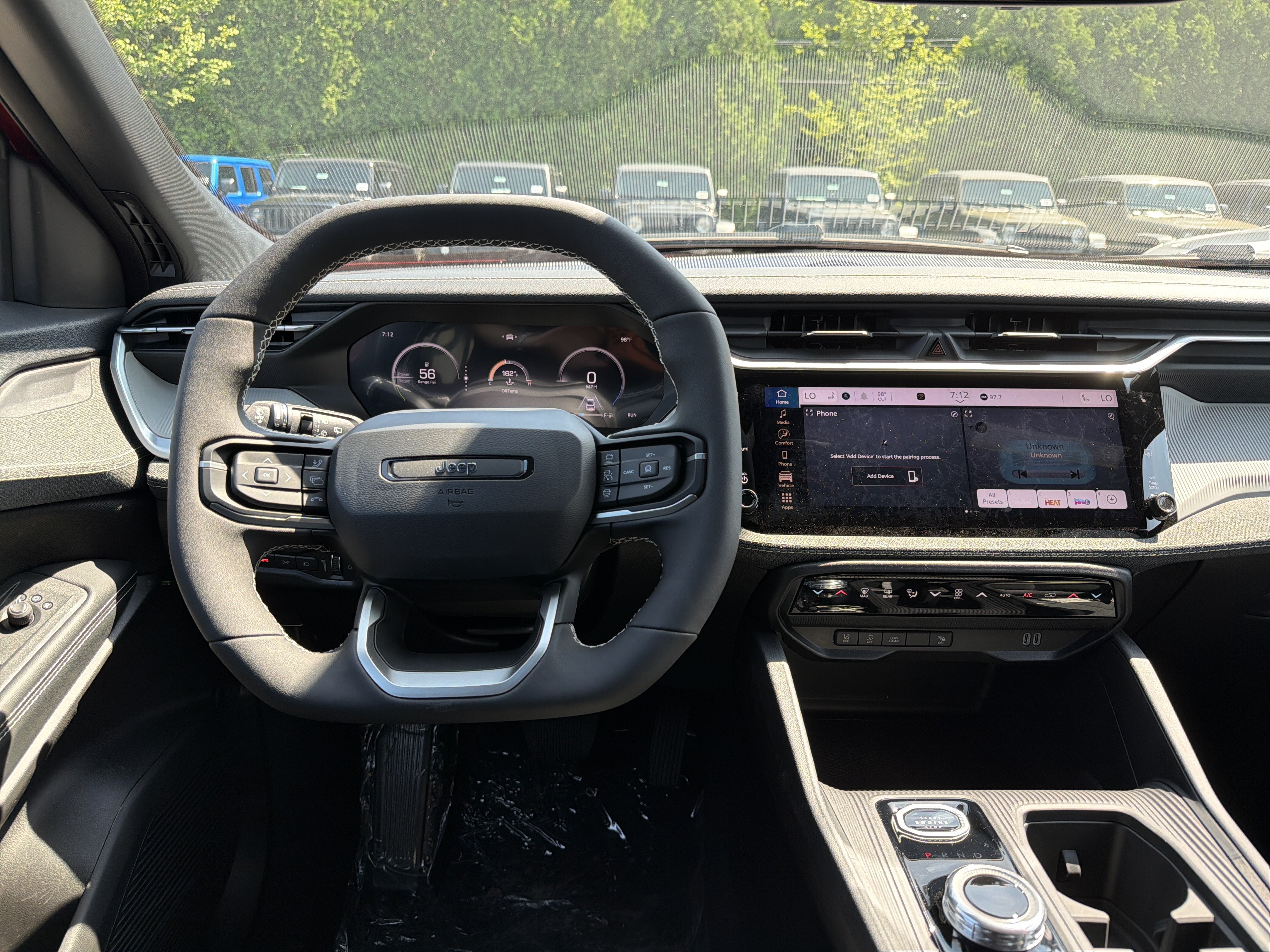 2026 Jeep Cherokee Laredo