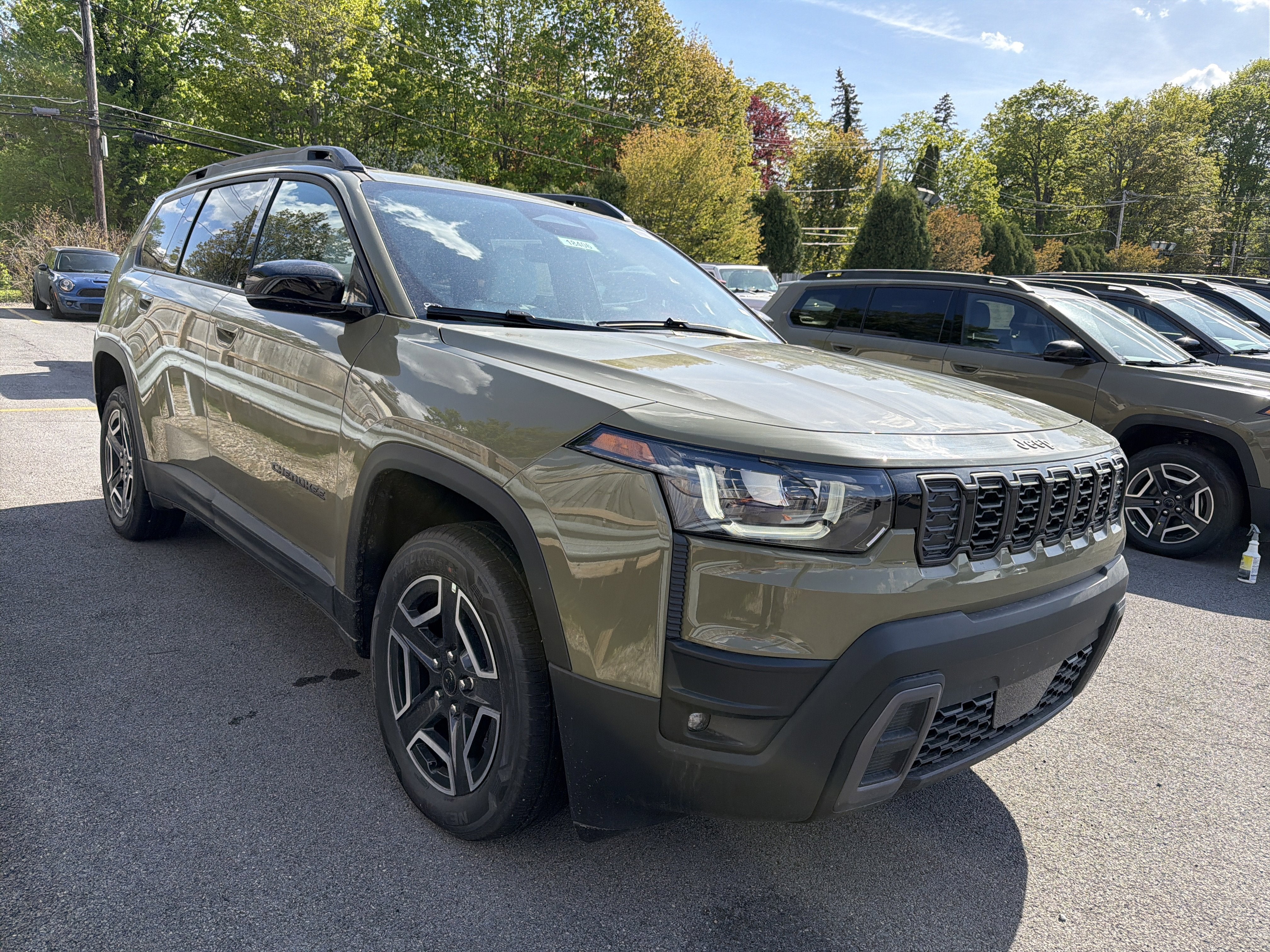 2026 Jeep Cherokee Laredo