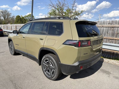 2026 Jeep Cherokee Laredo
