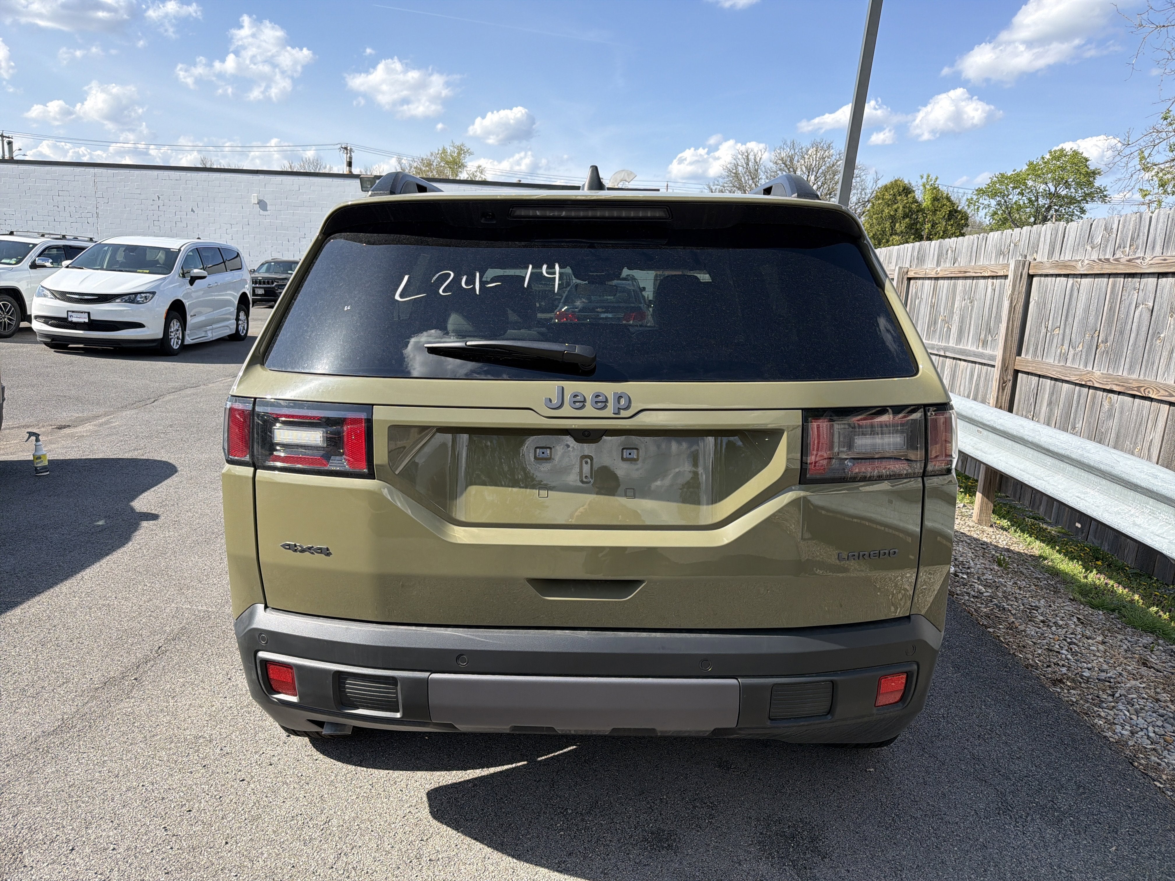 2026 Jeep Cherokee Laredo