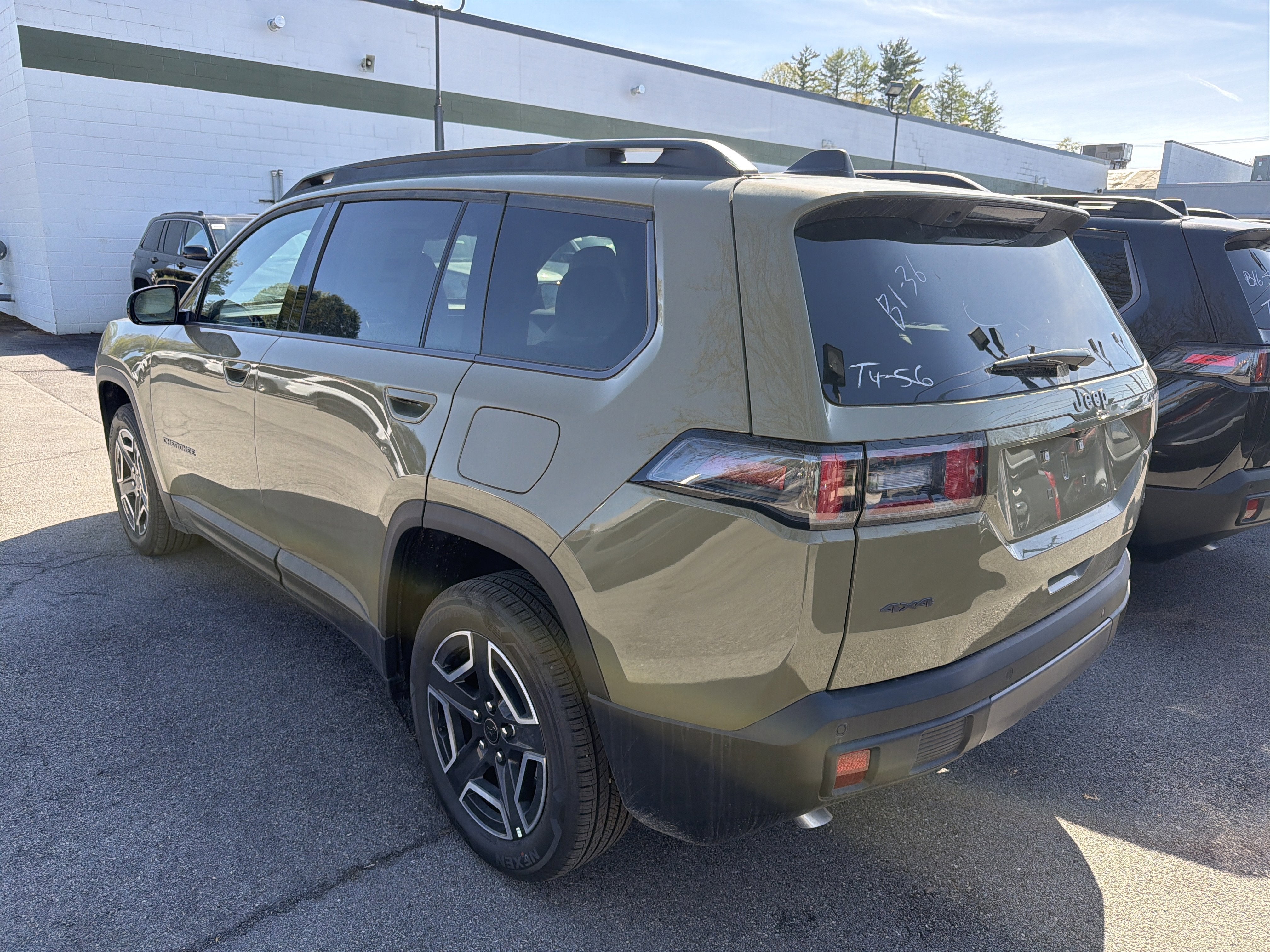 2026 Jeep Cherokee Laredo