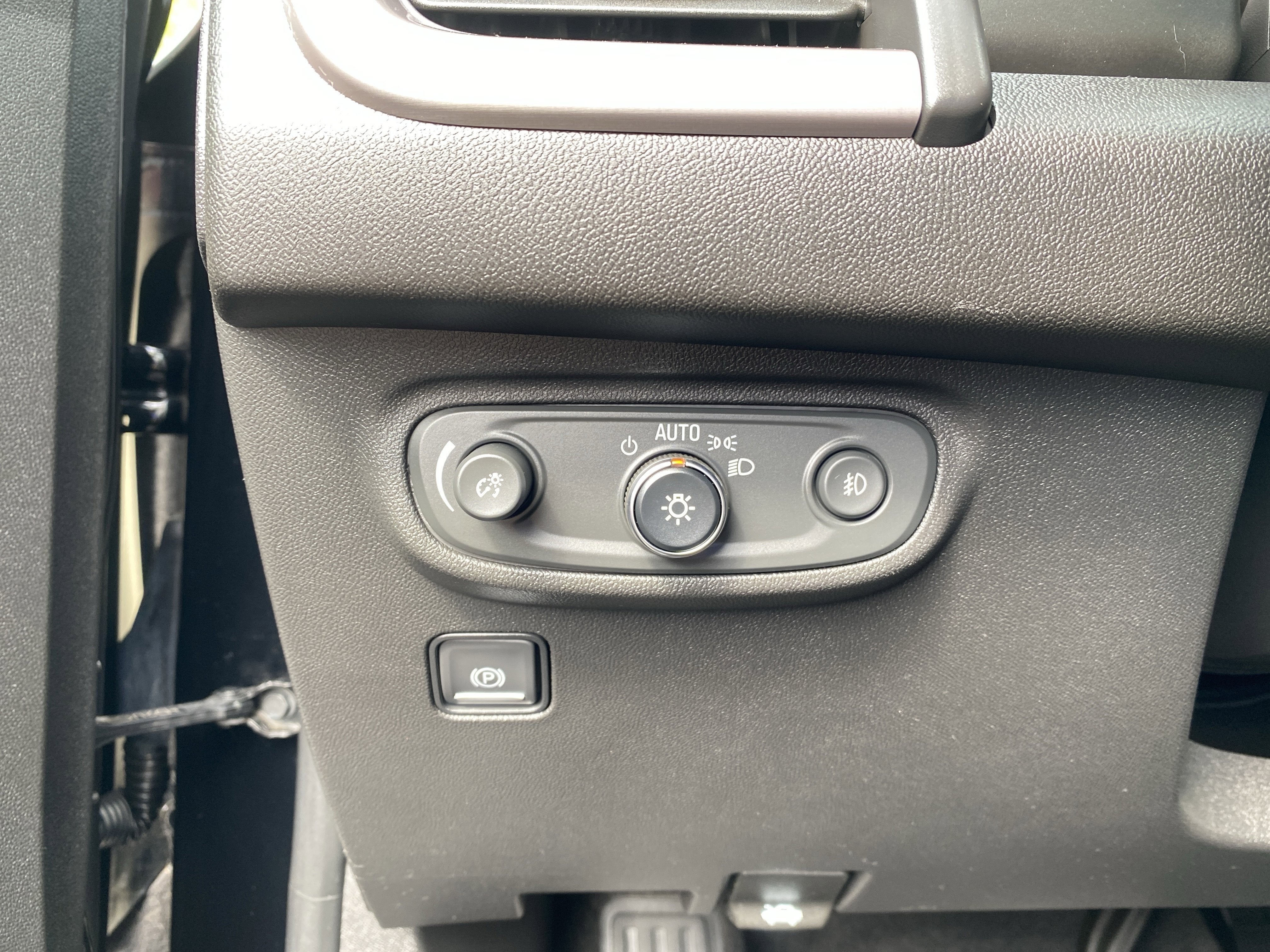 2022 GMC Terrain AT4