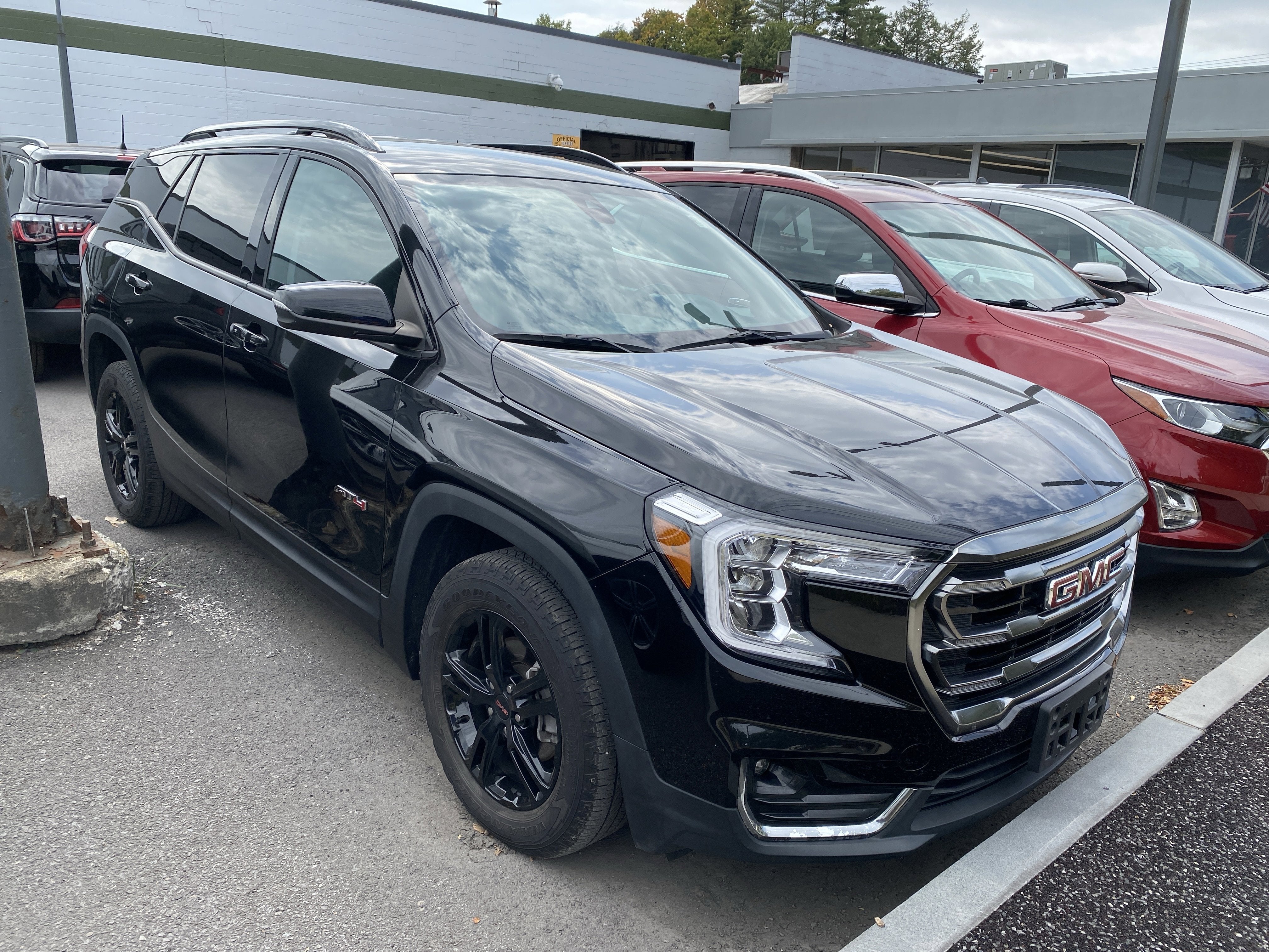 2022 GMC Terrain AT4