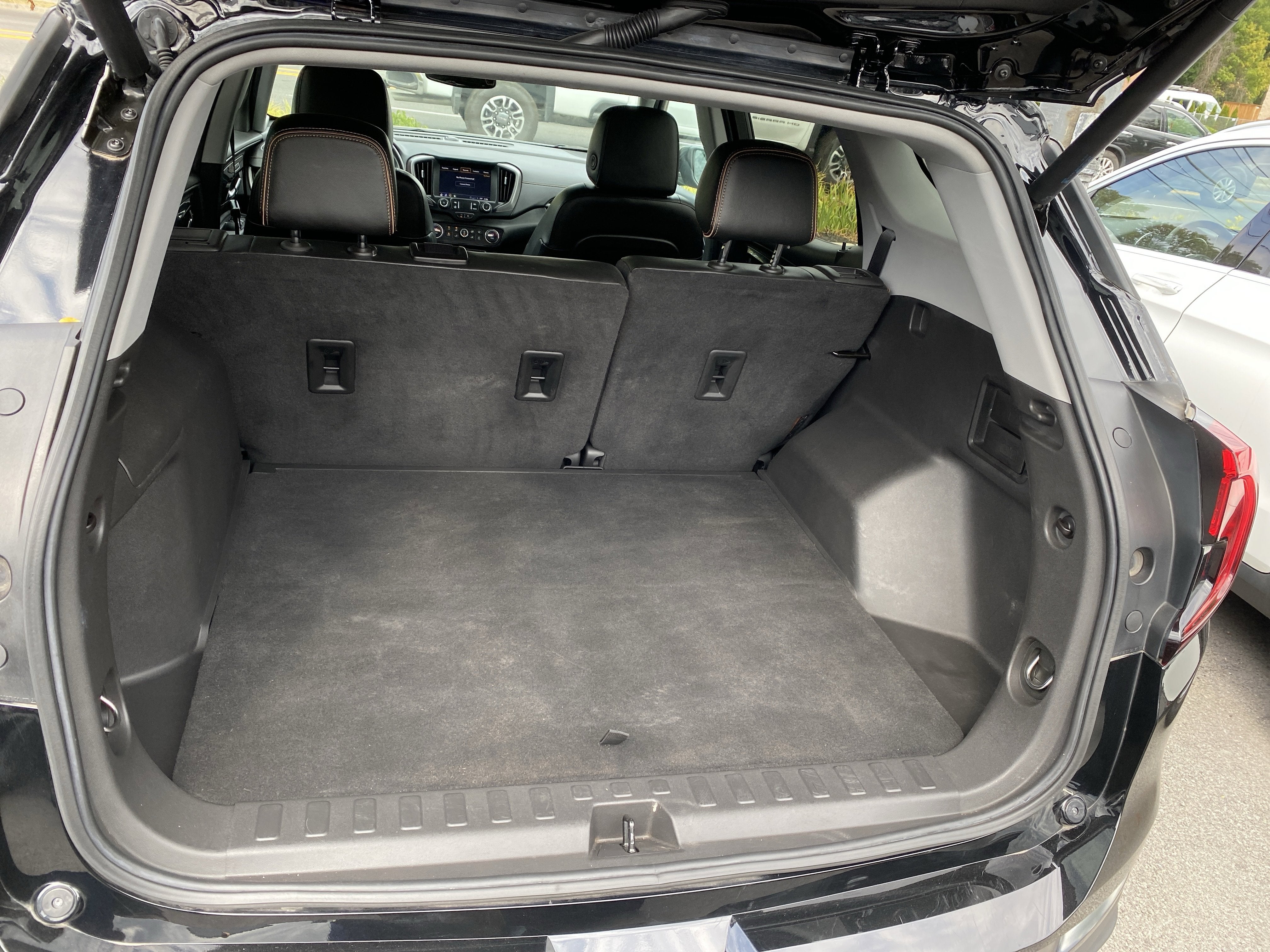 2022 GMC Terrain AT4