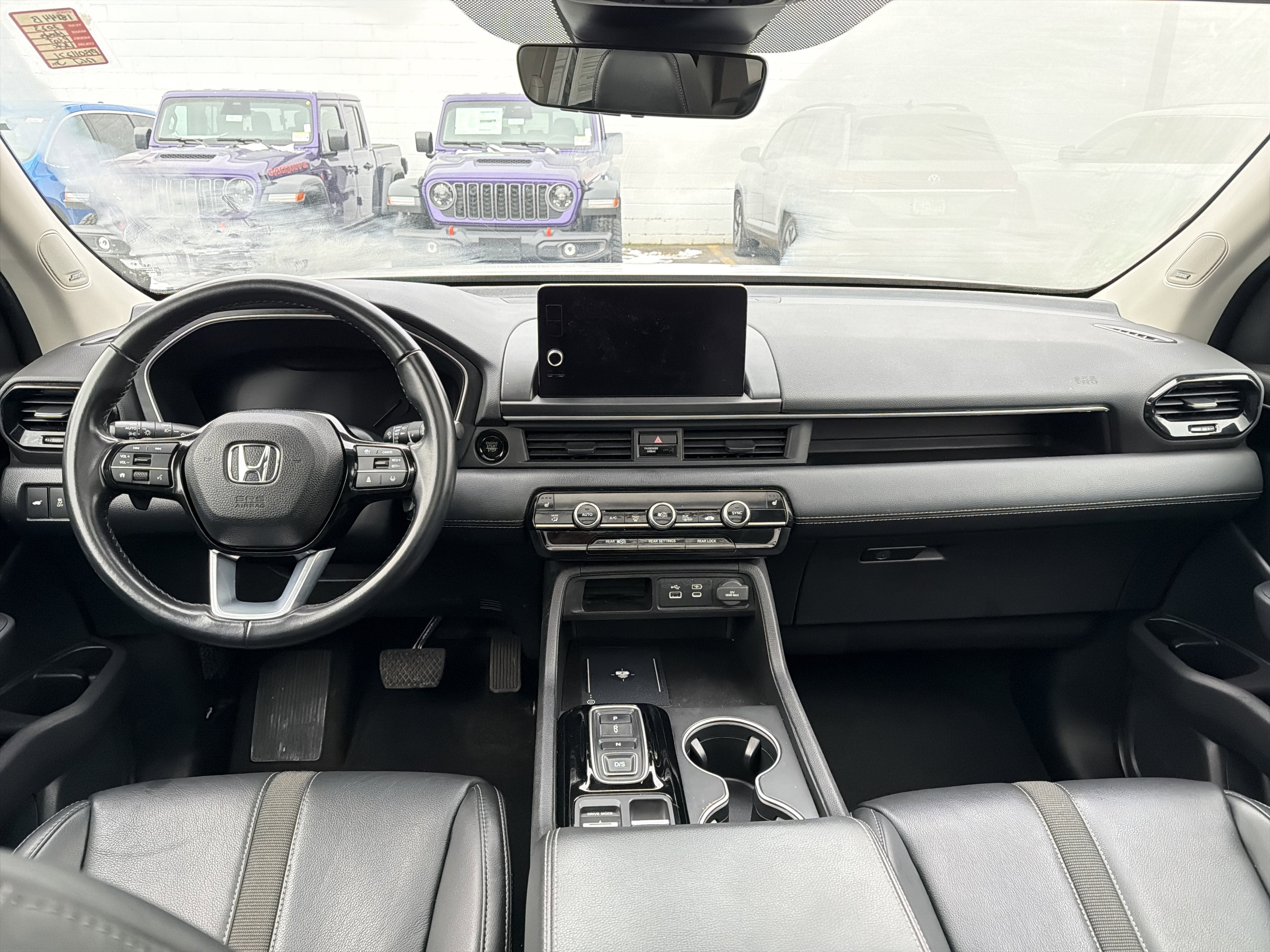 2023 Honda Pilot Touring