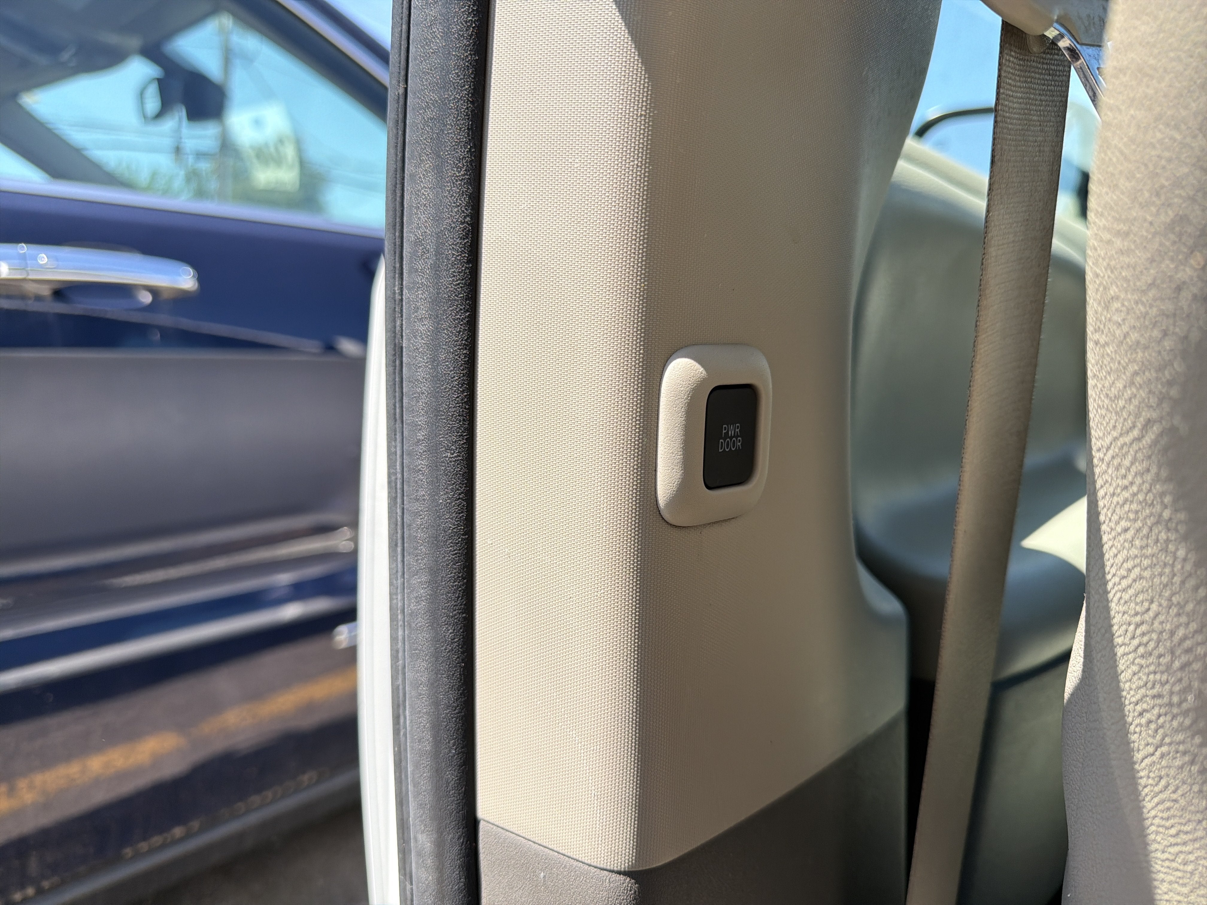 2020 Toyota Sienna XLE