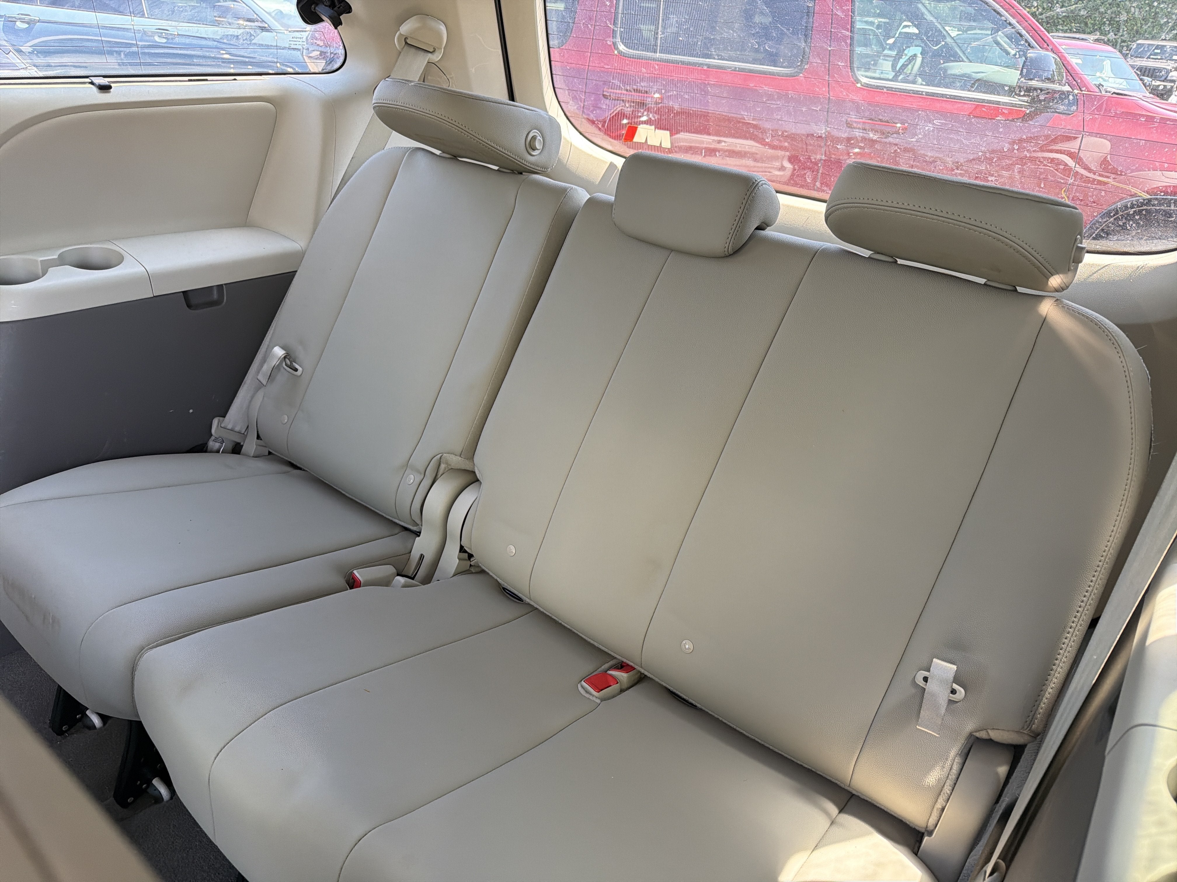 2020 Toyota Sienna XLE