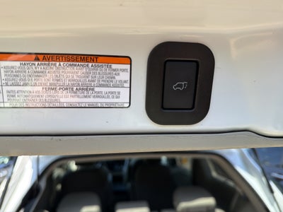 2020 Toyota Sienna XLE