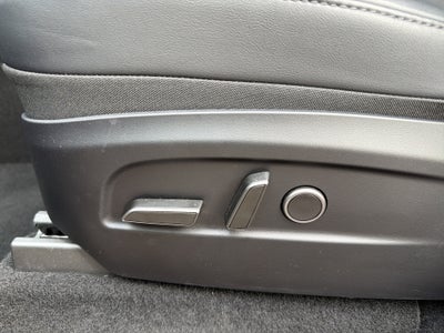 2026 Tesla Model Y Base