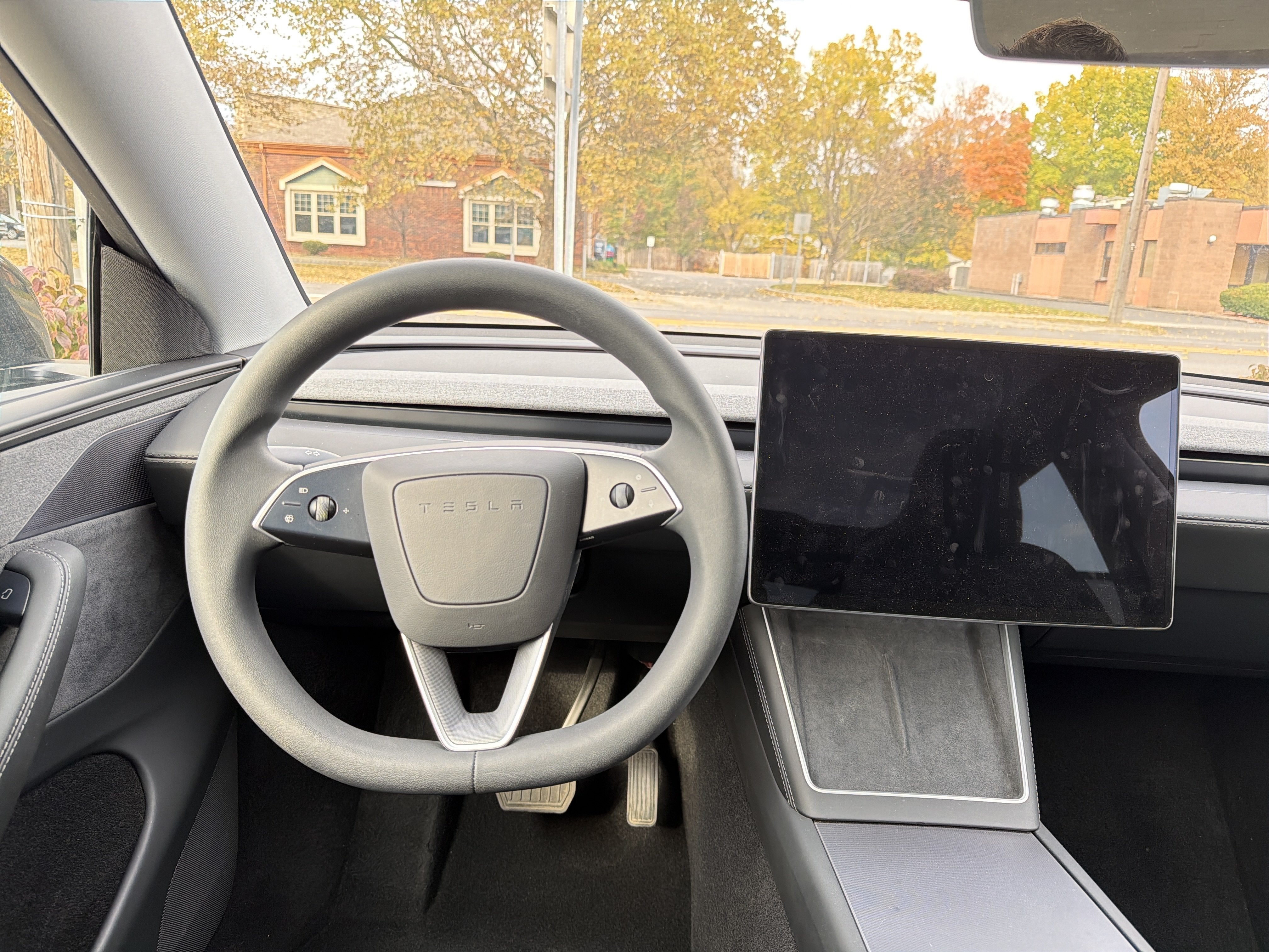 2026 Tesla Model Y Base