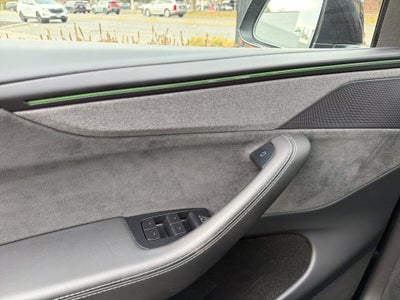 2026 Tesla Model Y Base