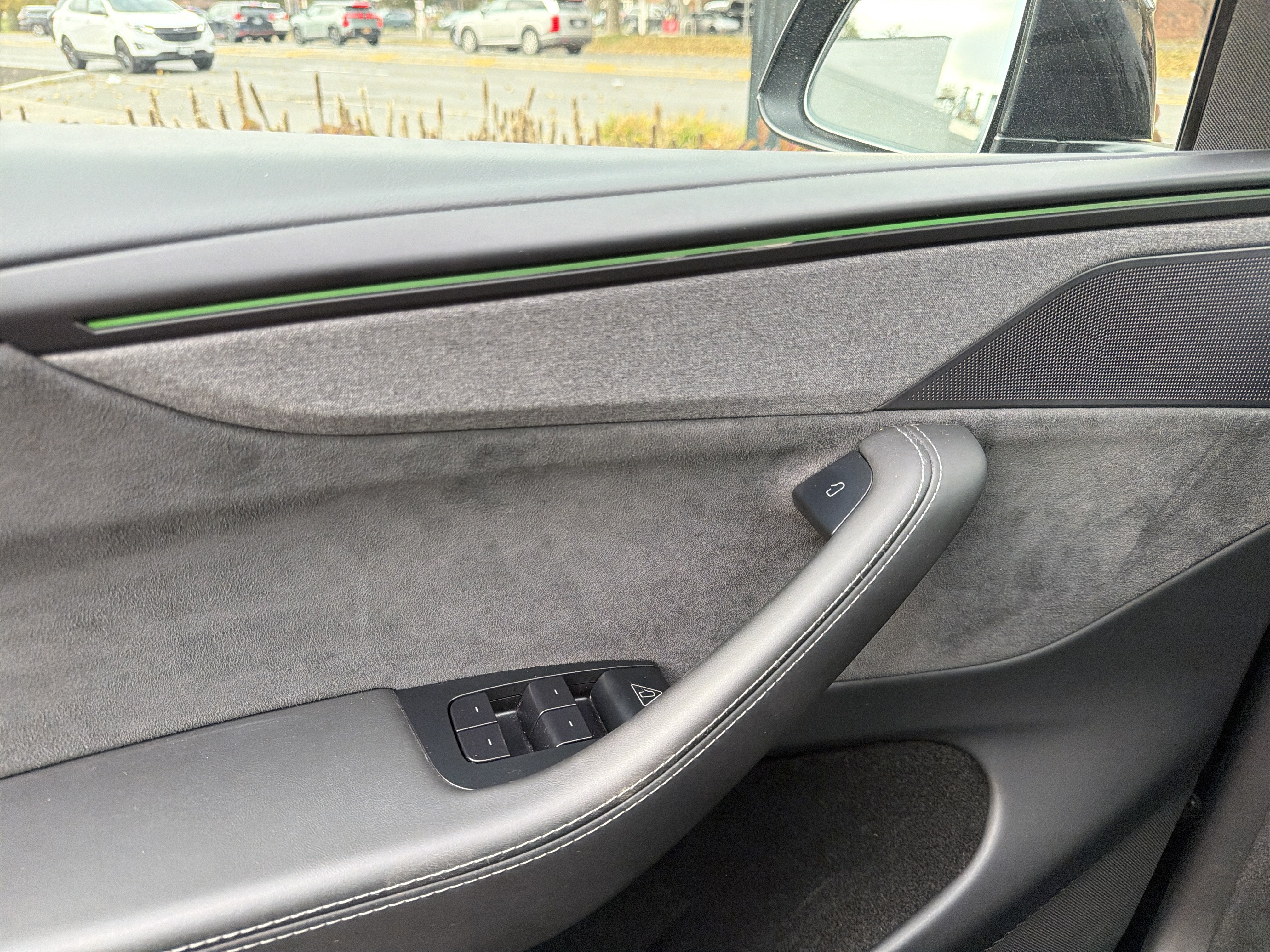 2026 Tesla Model Y Base