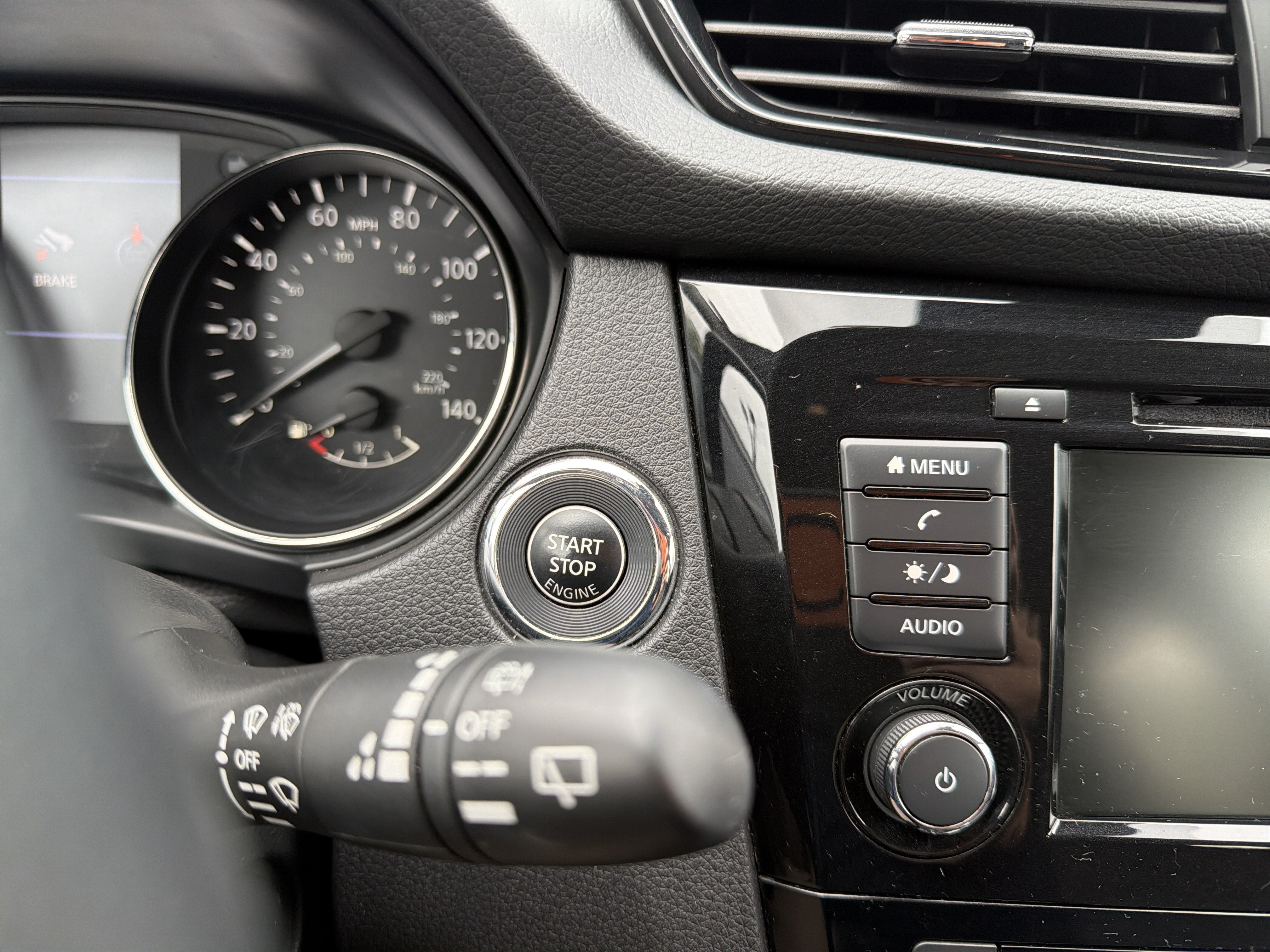 2019 Nissan Rogue Sport SV