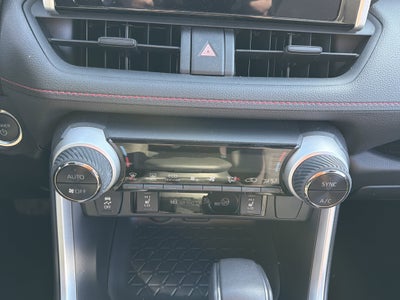 2024 Toyota RAV4 Prime SE