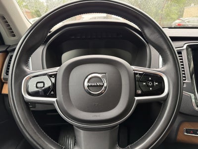 2021 Volvo XC90 Base