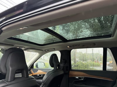 2021 Volvo XC90 Base