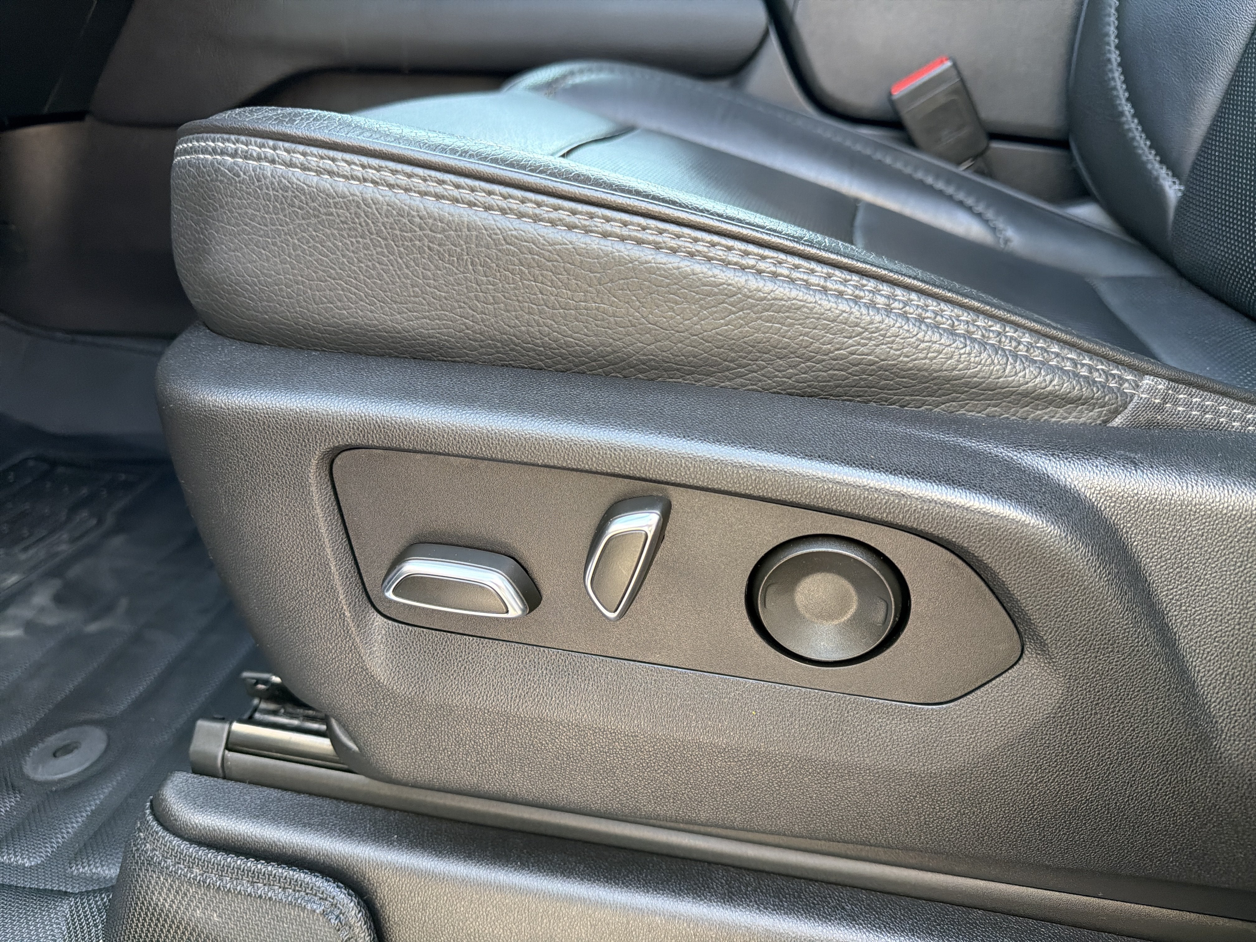 2022 GMC Yukon 4WD 4dr Denali