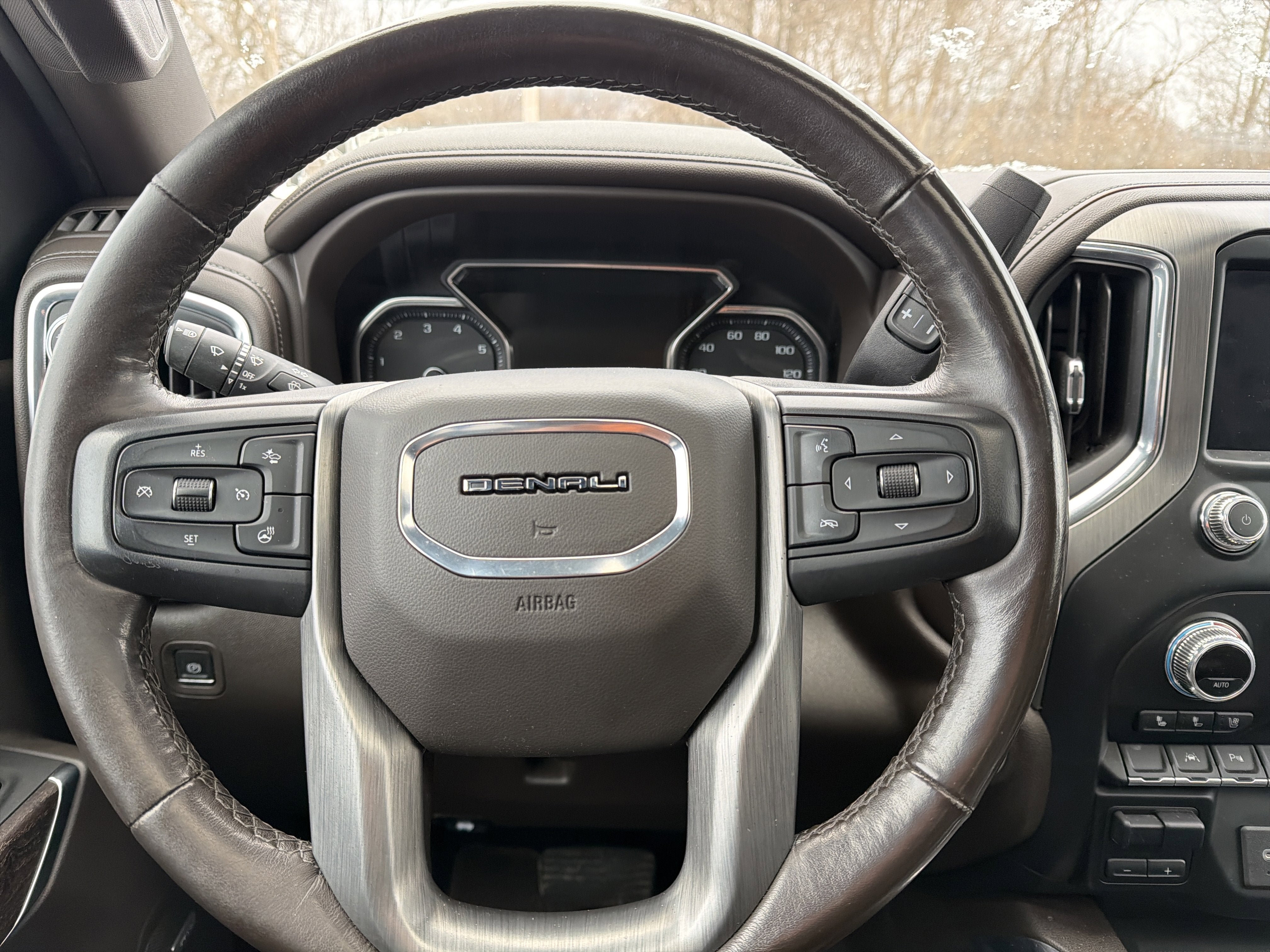 2022 GMC Sierra 1500 Limited 4WD Crew Cab 147 Denali