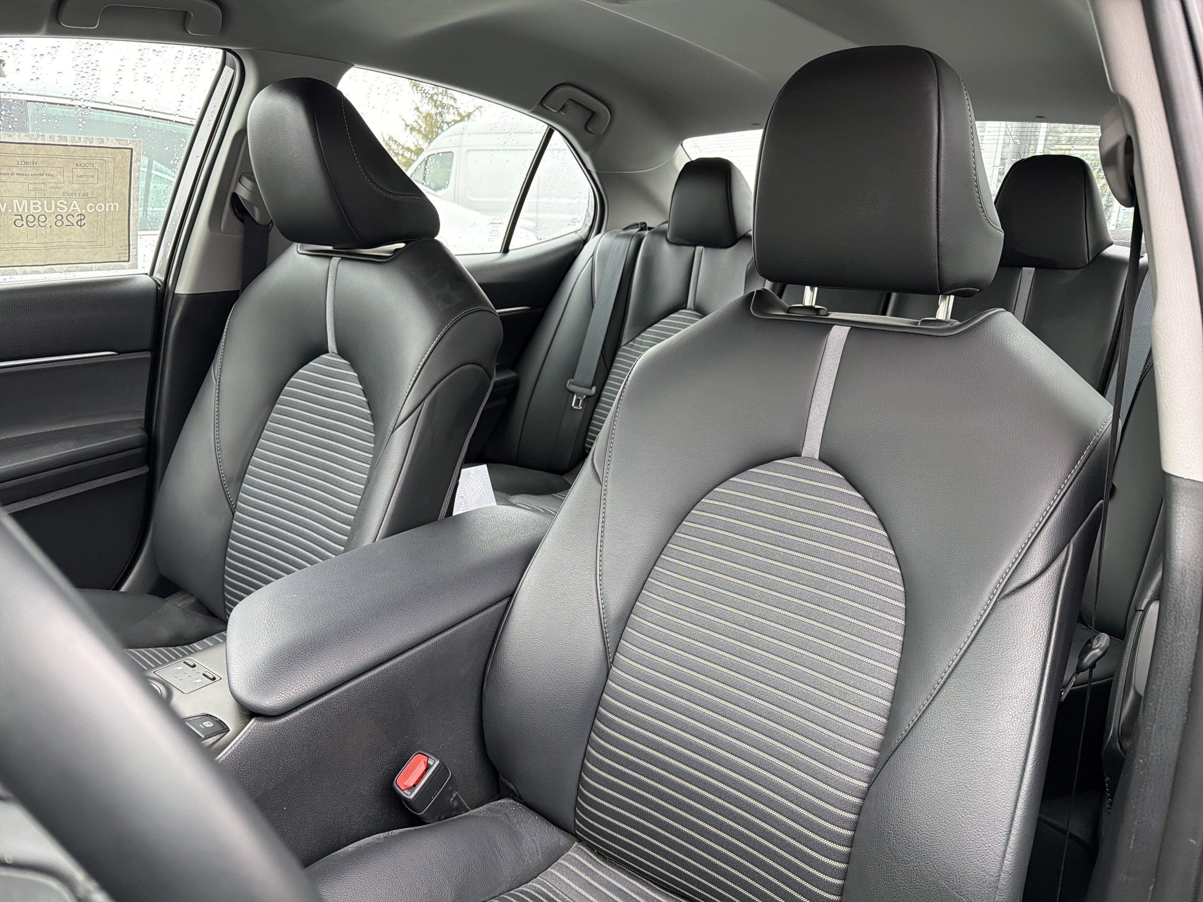 2023 Toyota Camry SE Auto AWD