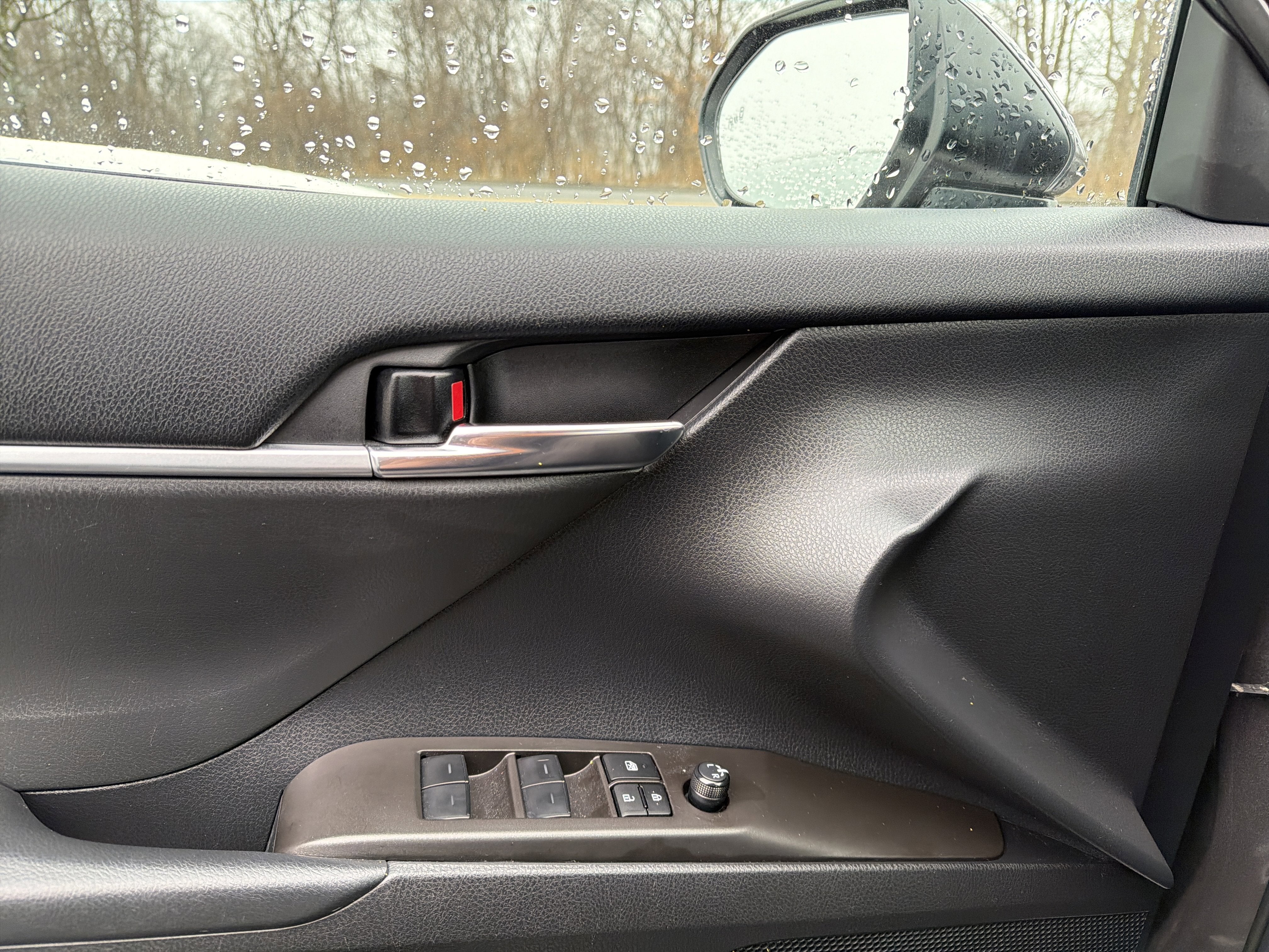 2023 Toyota Camry SE Auto AWD