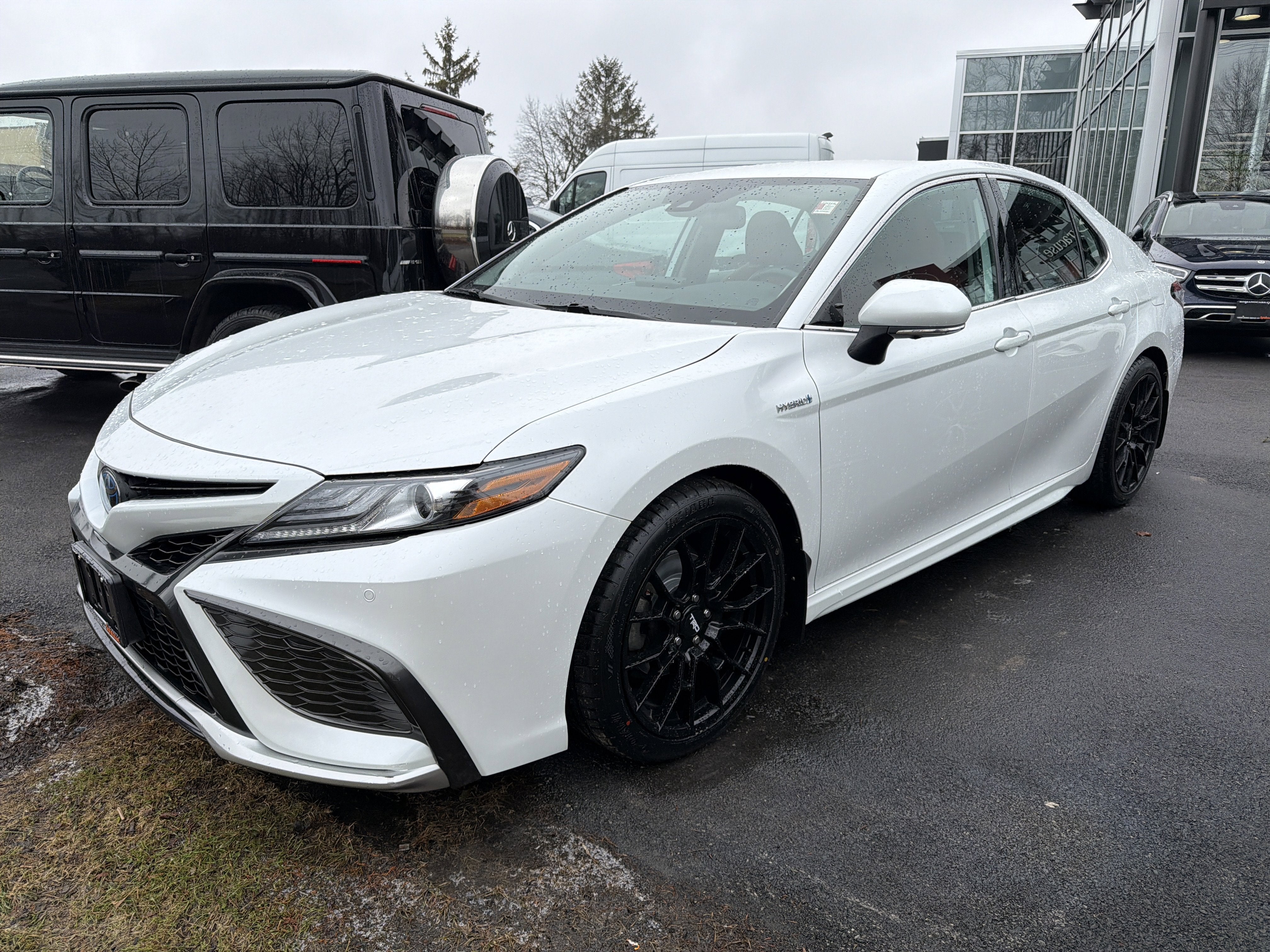 2021 Toyota Camry Hybrid XSE CVT