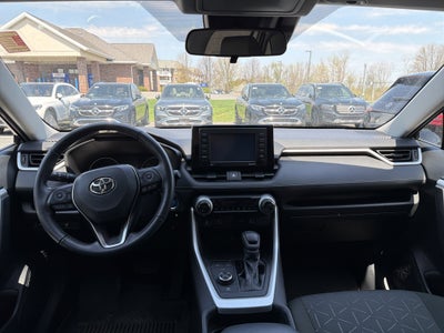 2021 Toyota RAV4 Hybrid XLE AWD