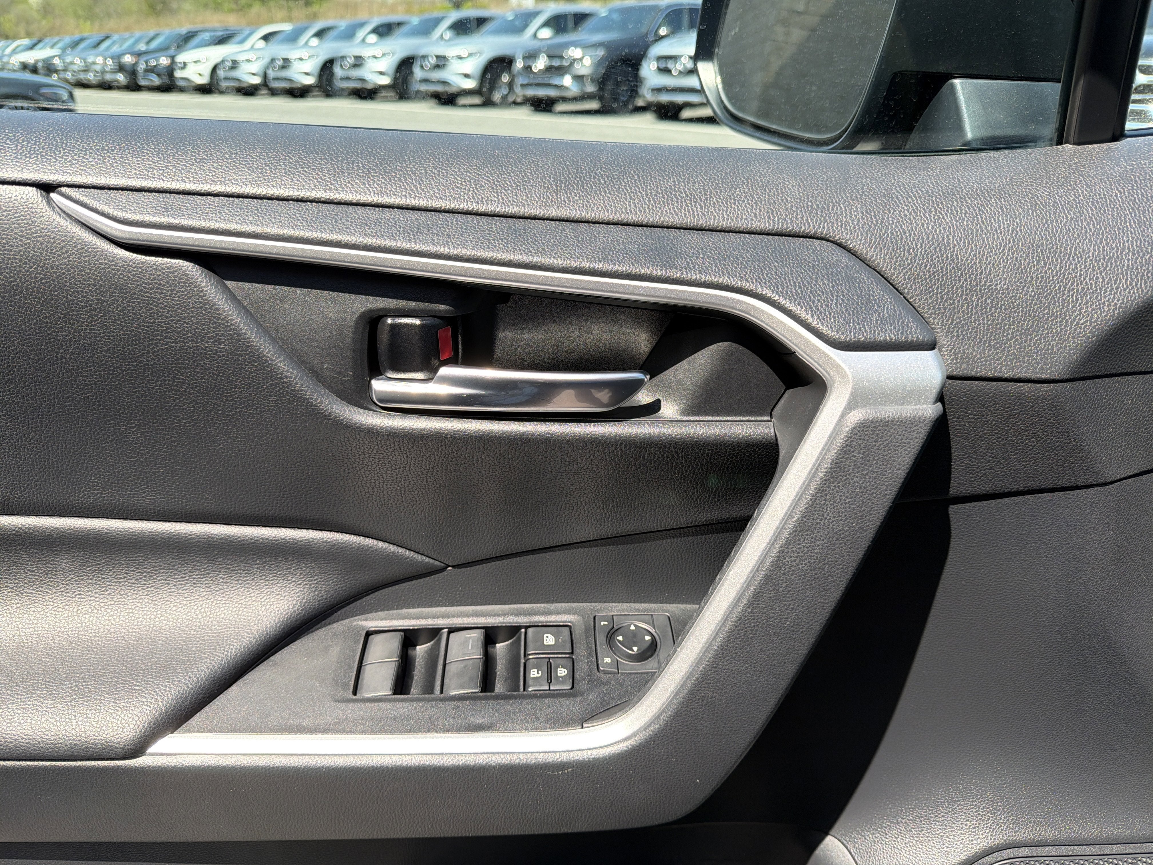 2021 Toyota RAV4 Hybrid XLE AWD