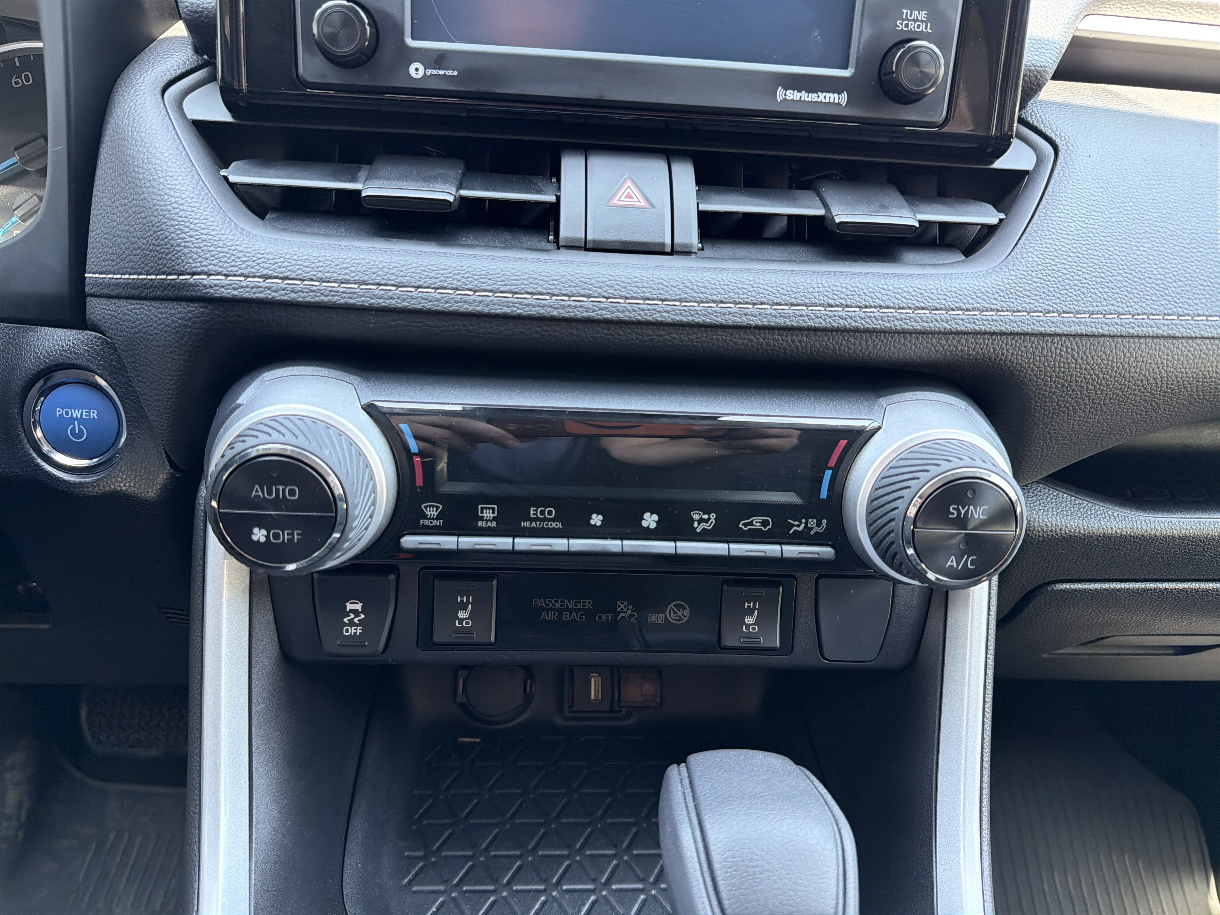 2021 Toyota RAV4 Hybrid XLE AWD