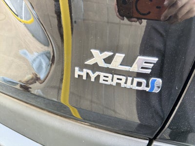 2021 Toyota RAV4 Hybrid XLE AWD