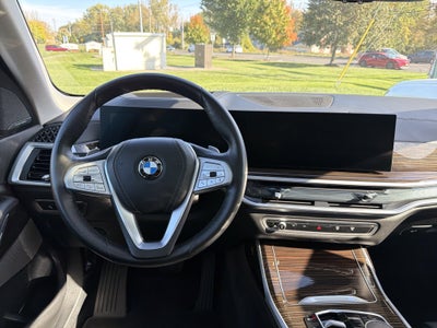 2026 BMW X7 xDrive40i Sports Activity Vehicle