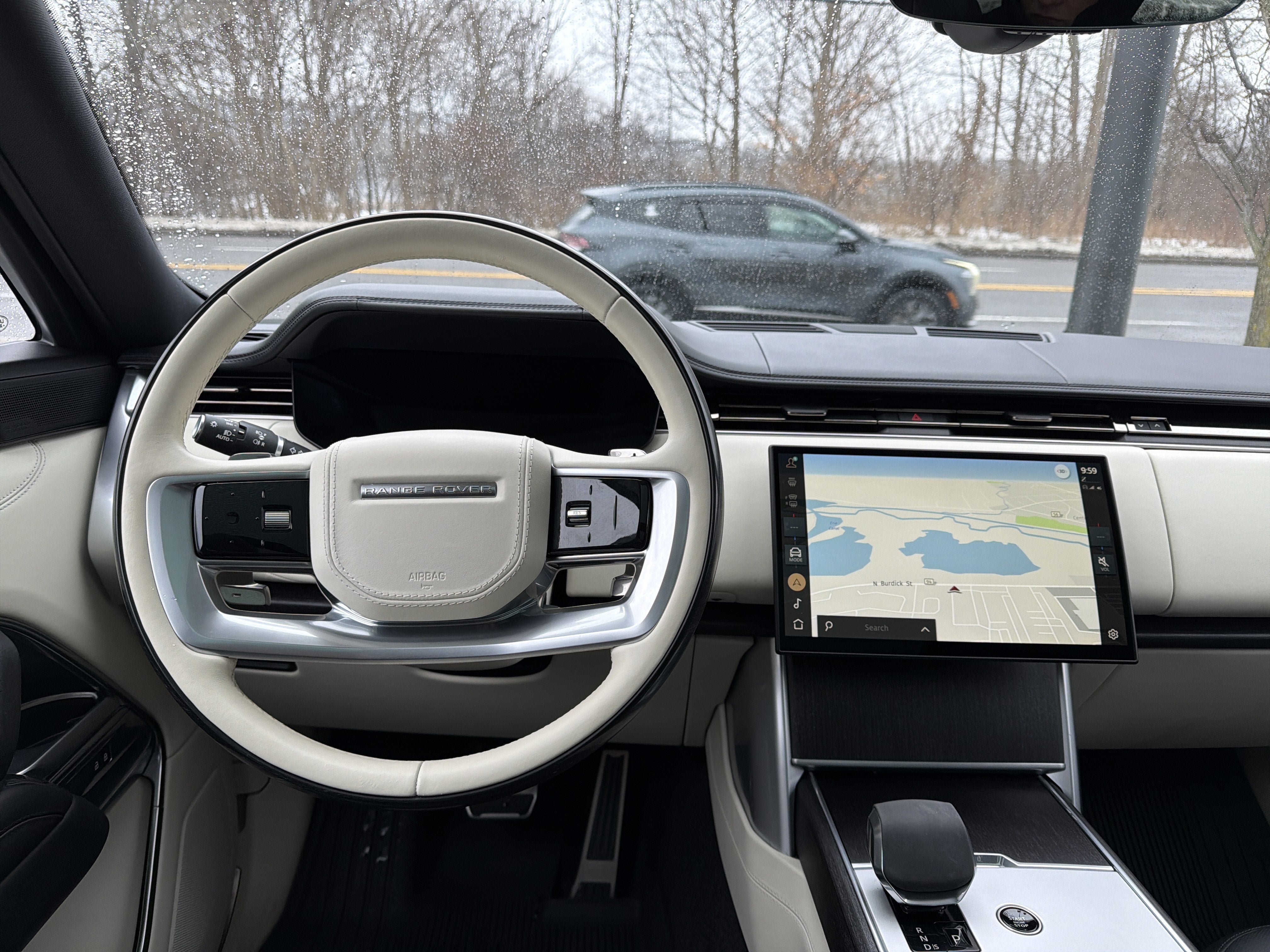 2024 Land Rover Range Rover P400 SE LWB 7 Seat