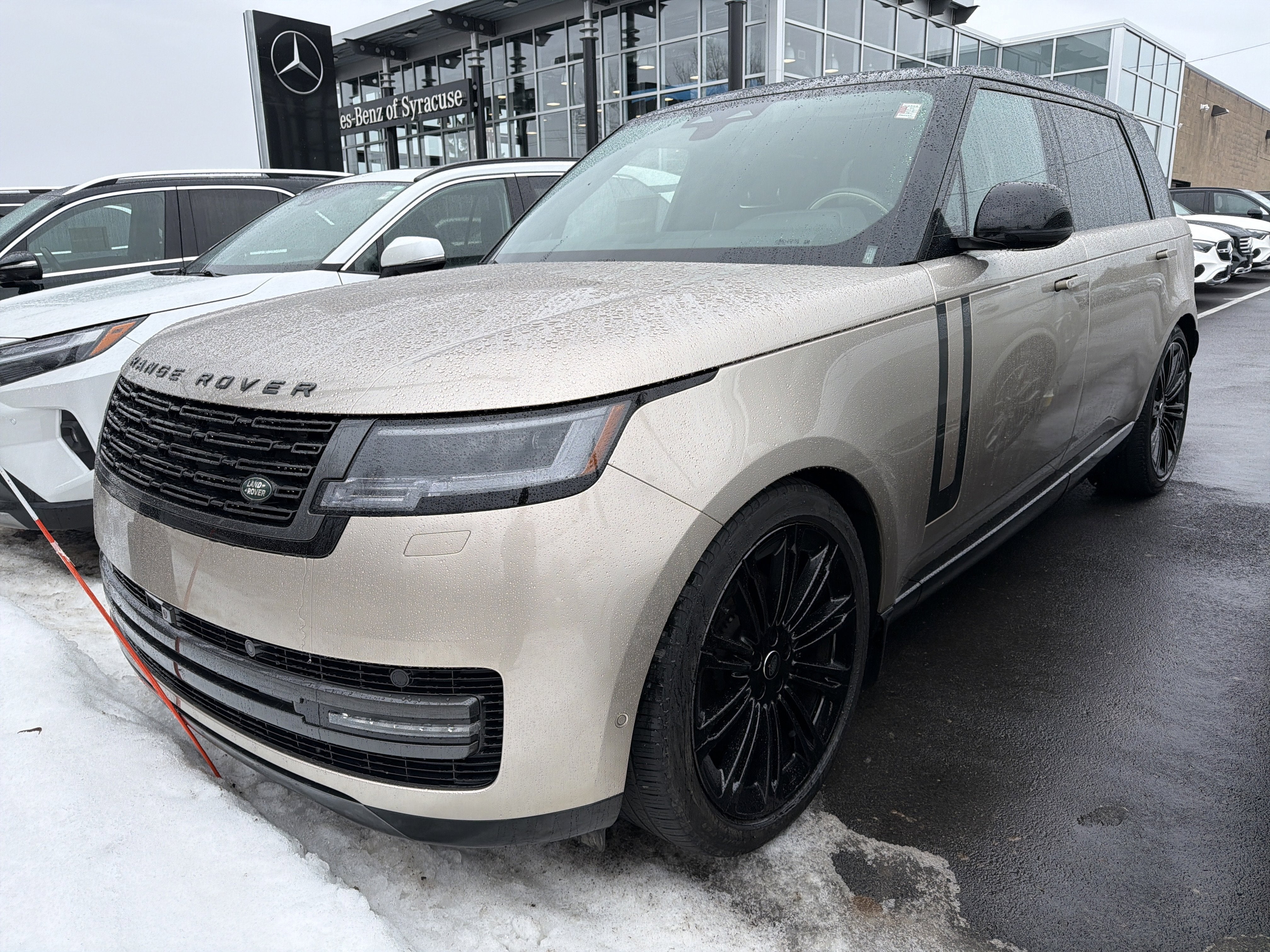 2024 Land Rover Range Rover P400 SE LWB 7 Seat