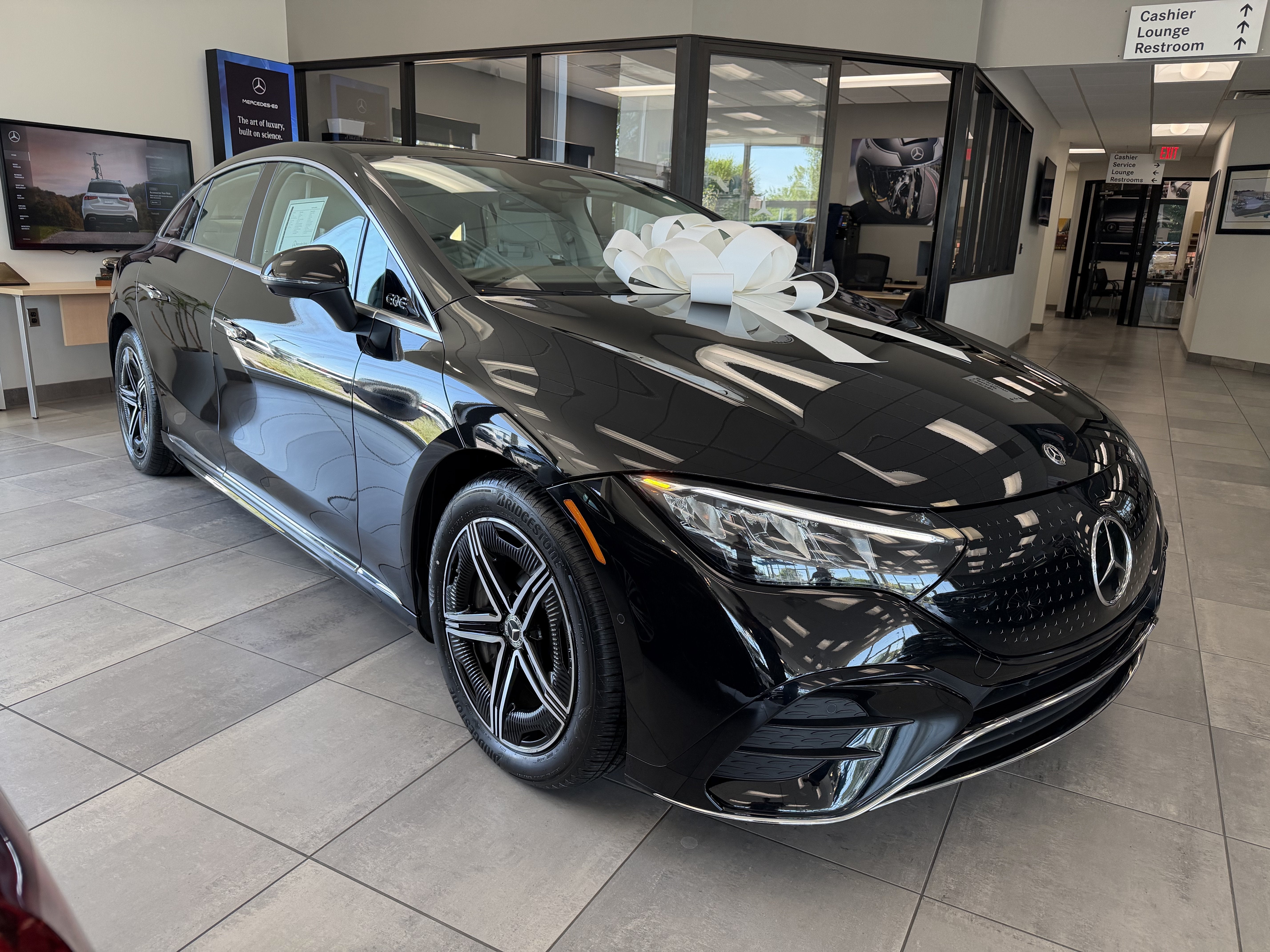 2023 Mercedes-Benz EQE EQE 350 4MATIC®+ Sedan