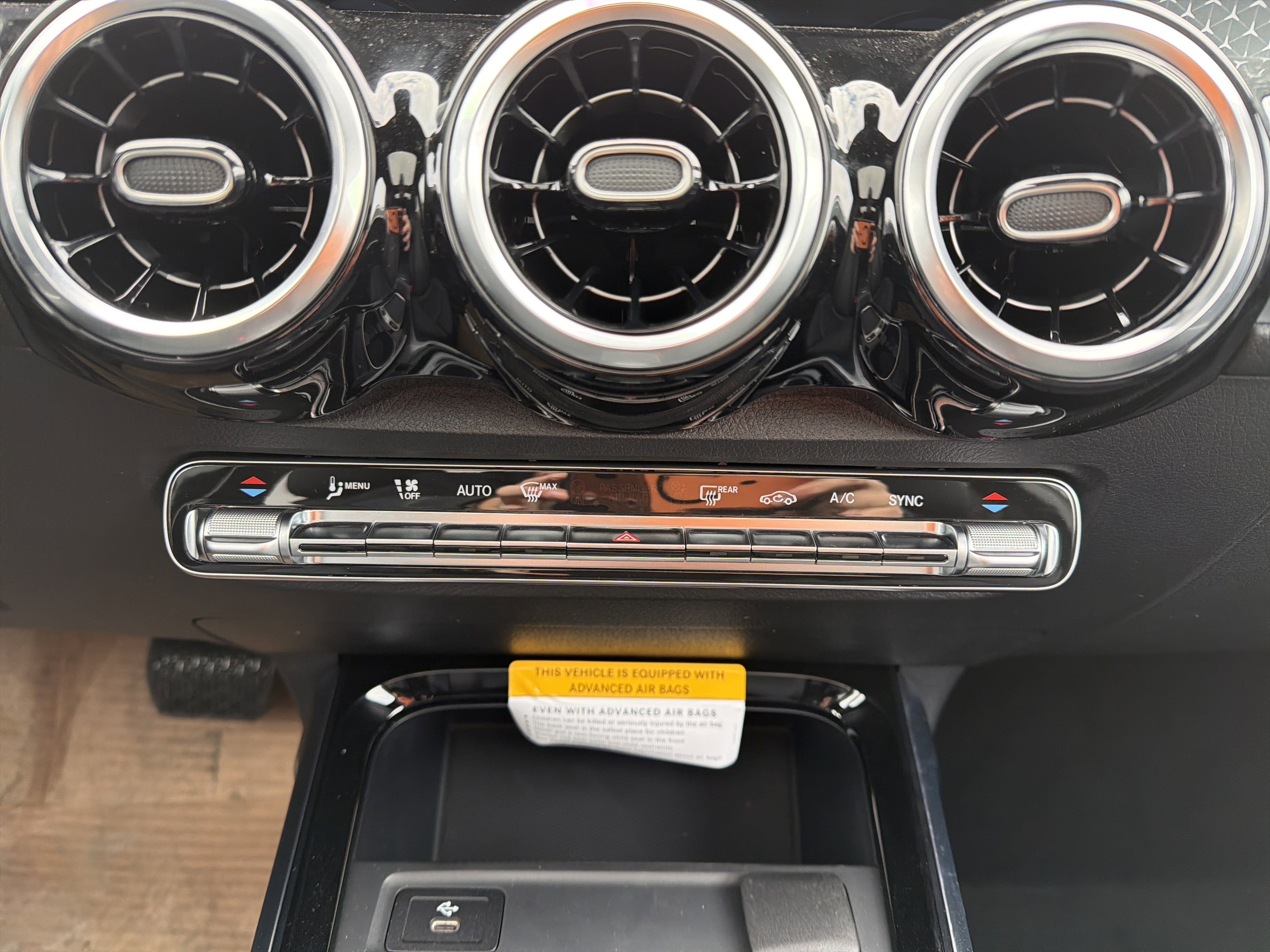 2026 Mercedes-Benz GLB GLB 250 4MATIC® SUV