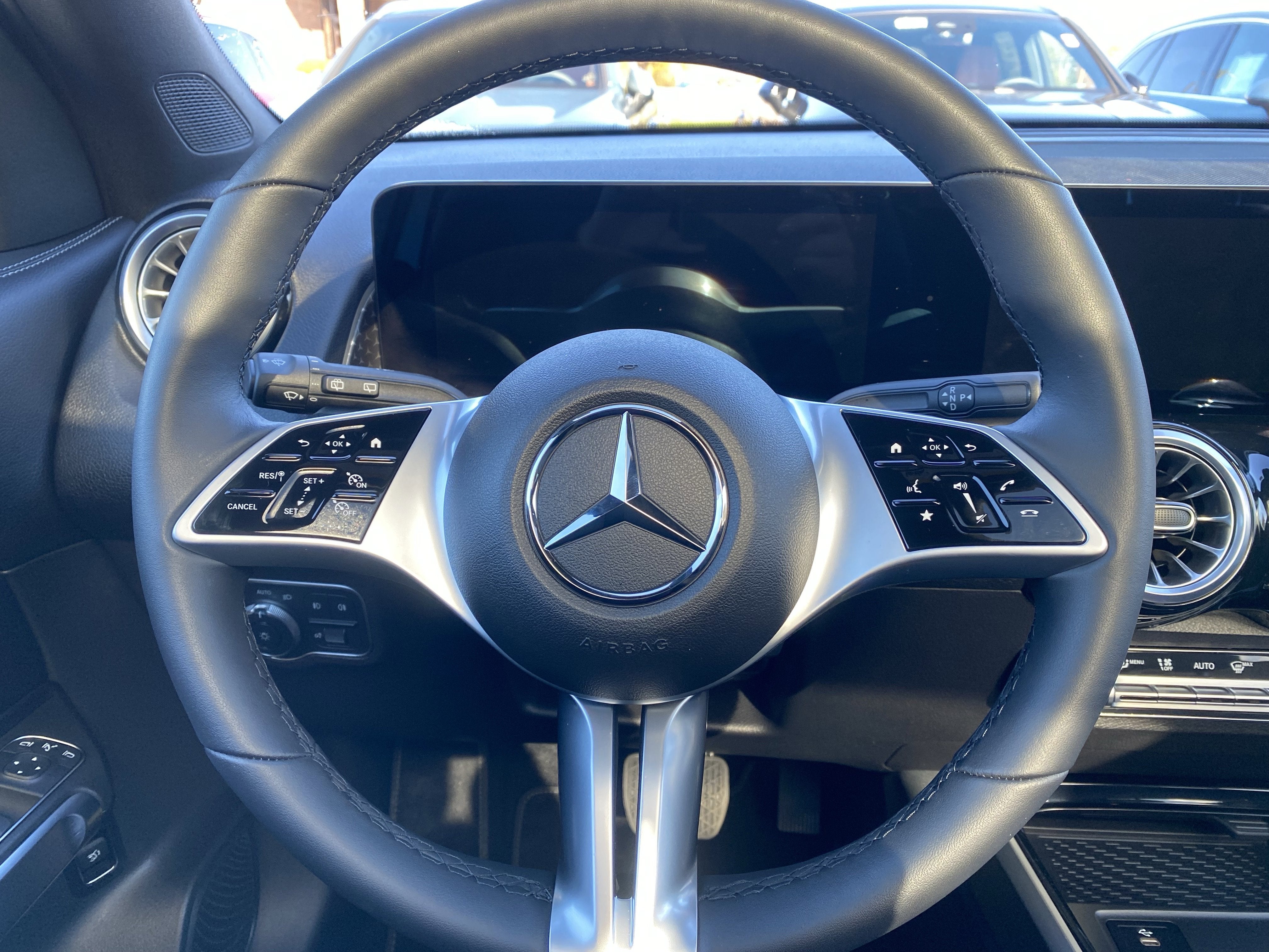 2025 Mercedes-Benz GLB GLB 250 4MATIC® SUV