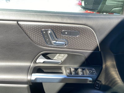 2025 Mercedes-Benz GLB GLB 250 4MATIC® SUV