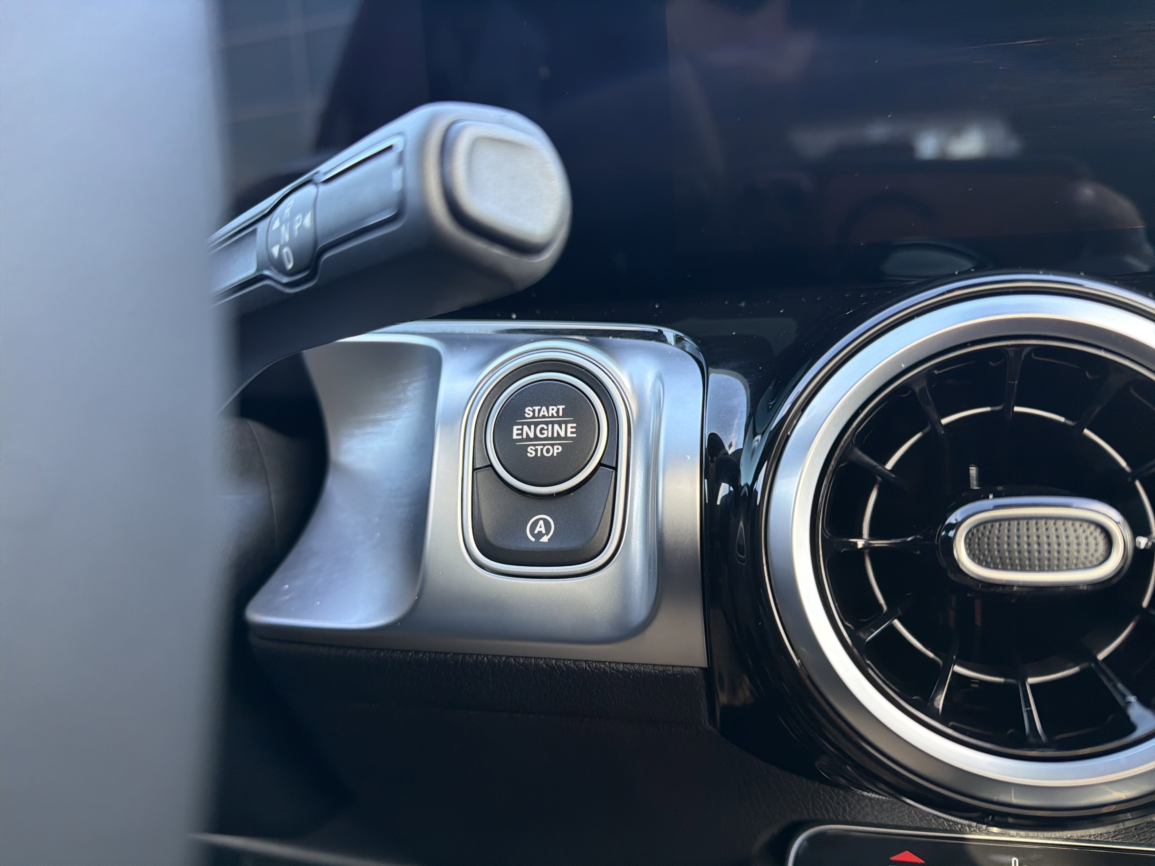 2026 Mercedes-Benz GLB GLB 250 4MATIC® SUV