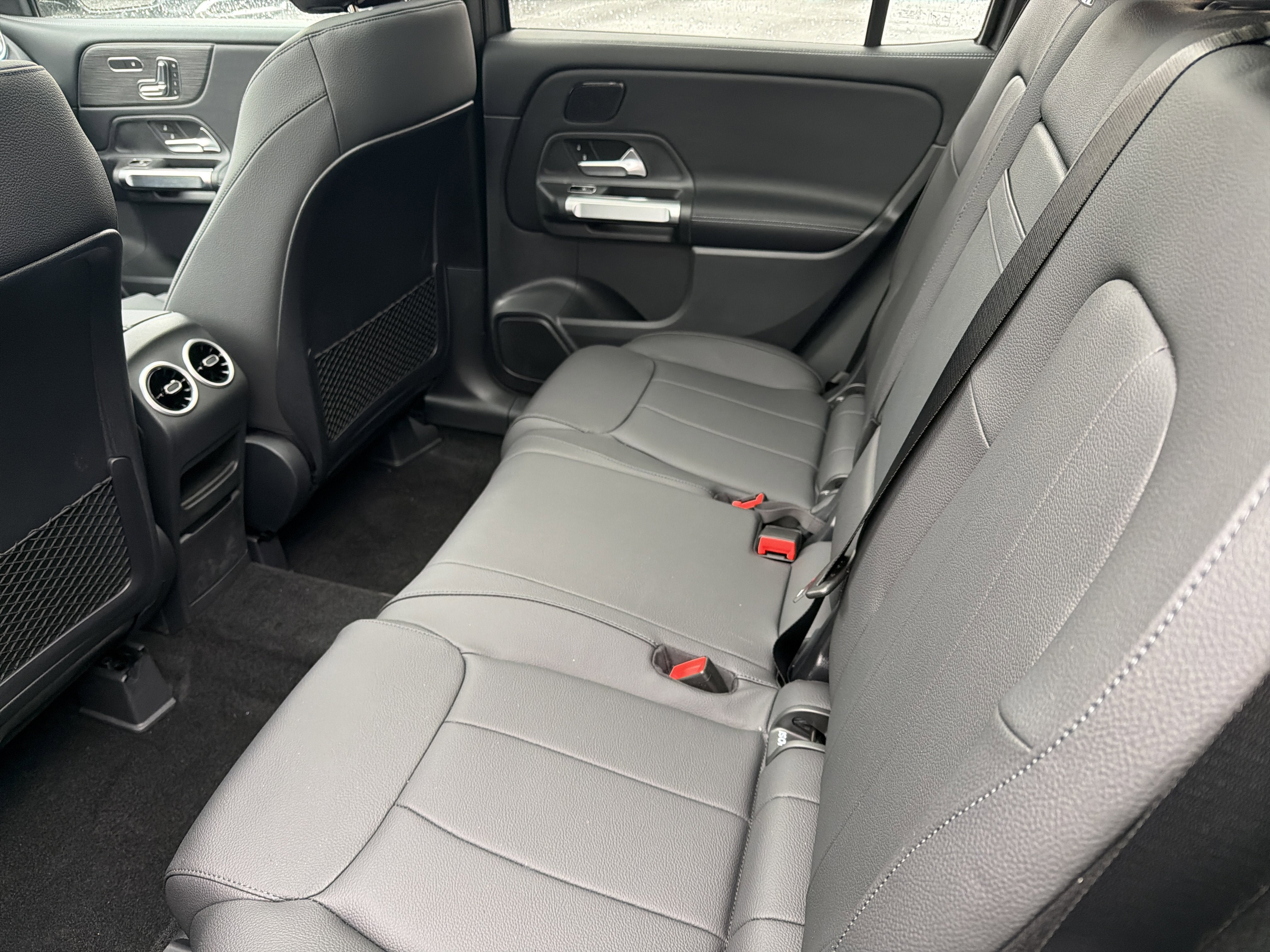 2026 Mercedes-Benz GLB GLB 250 4MATIC® SUV