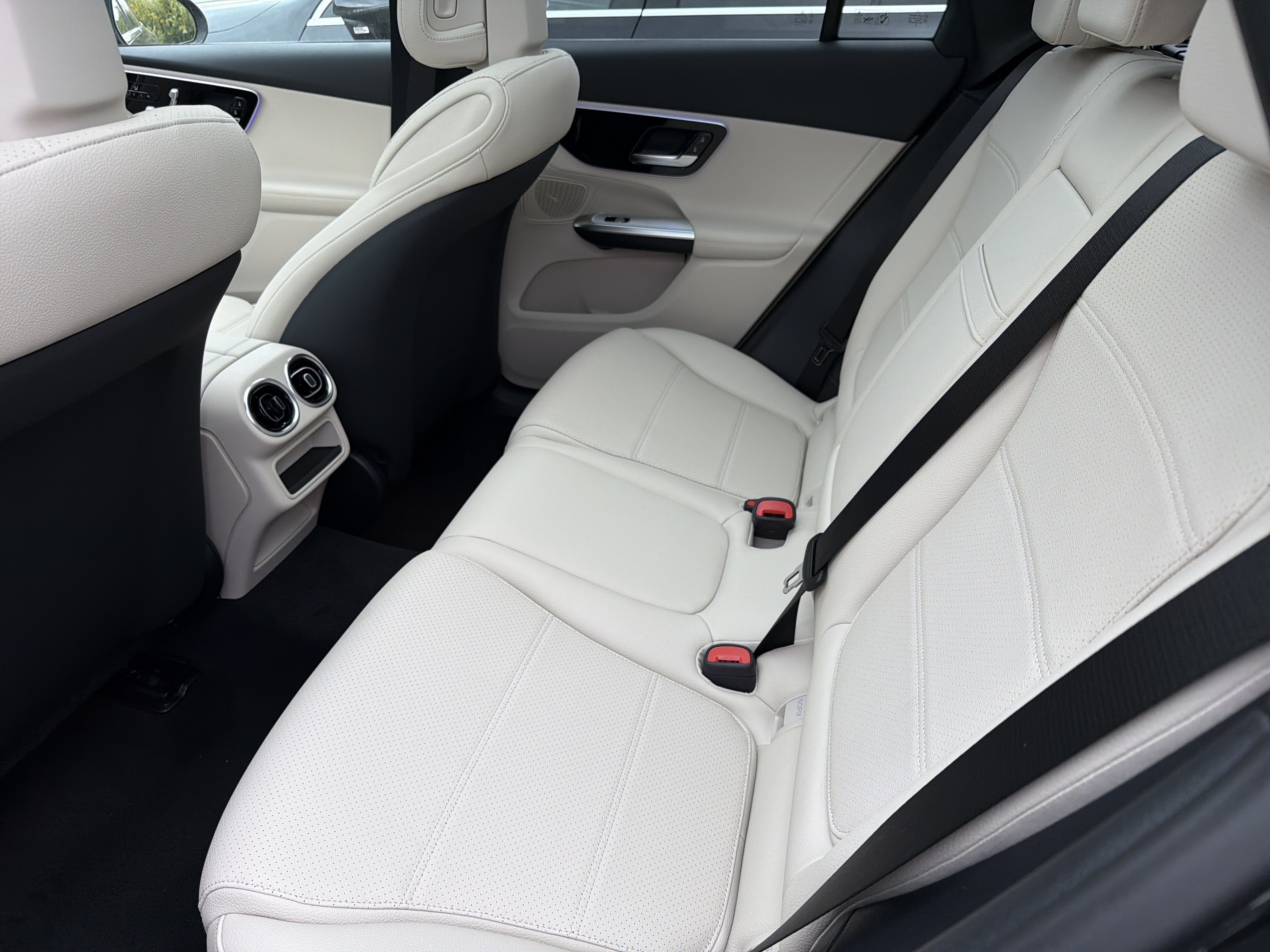 2027 Mercedes-Benz GLC GLC 300 4MATIC® SUV