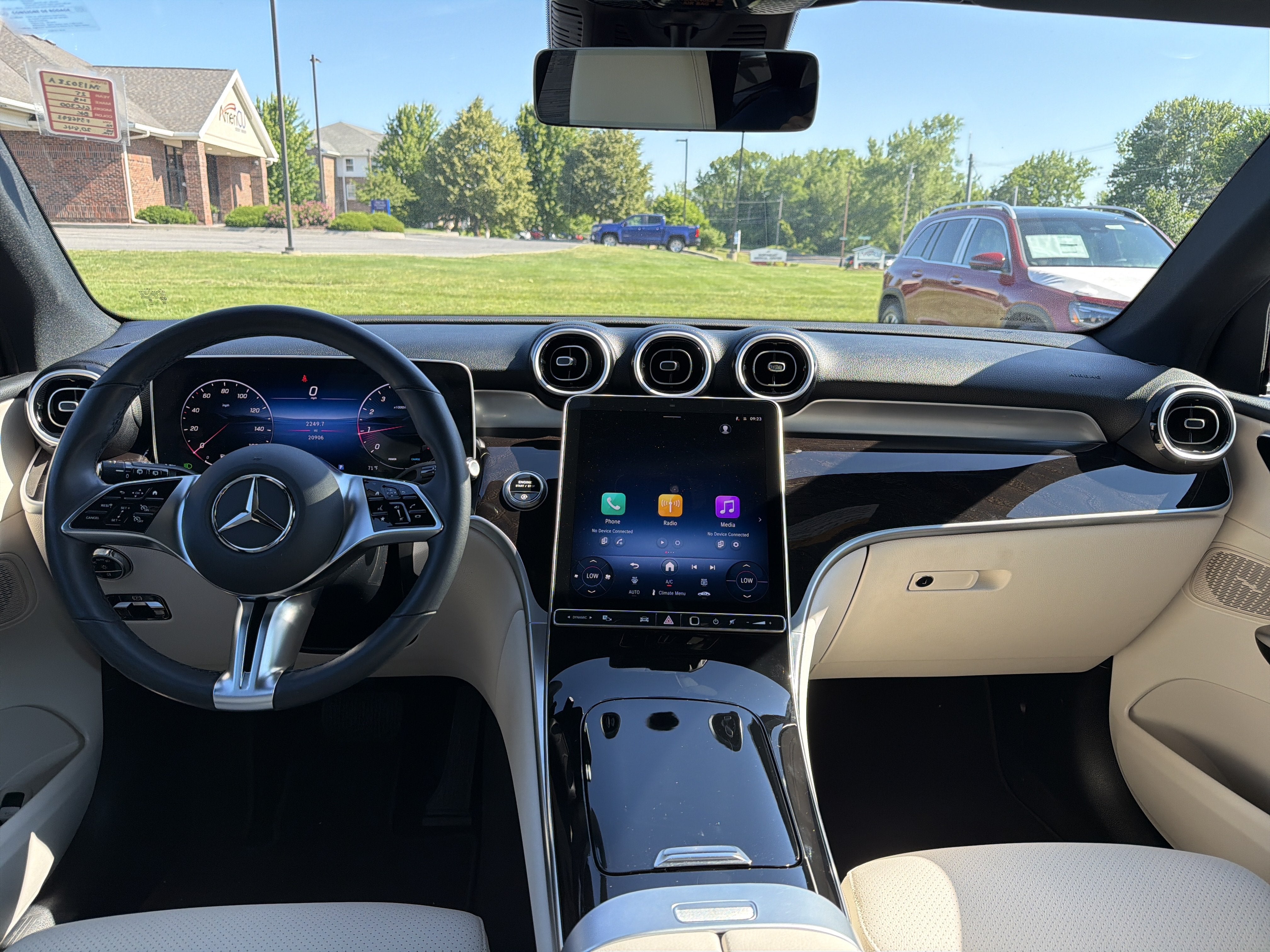2025 Mercedes-Benz GLC GLC 300 4MATIC® SUV