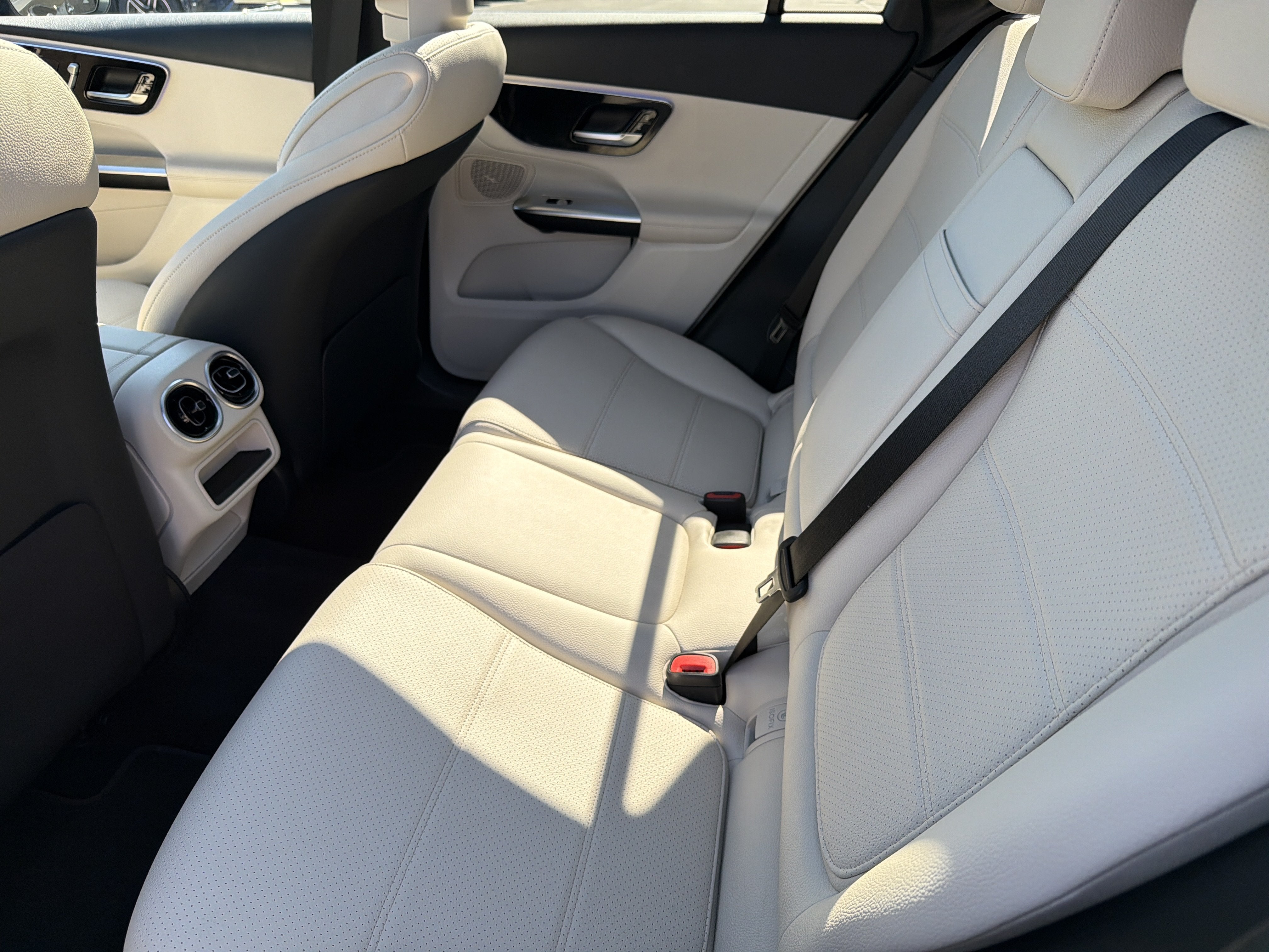 2025 Mercedes-Benz GLC GLC 300 4MATIC® SUV