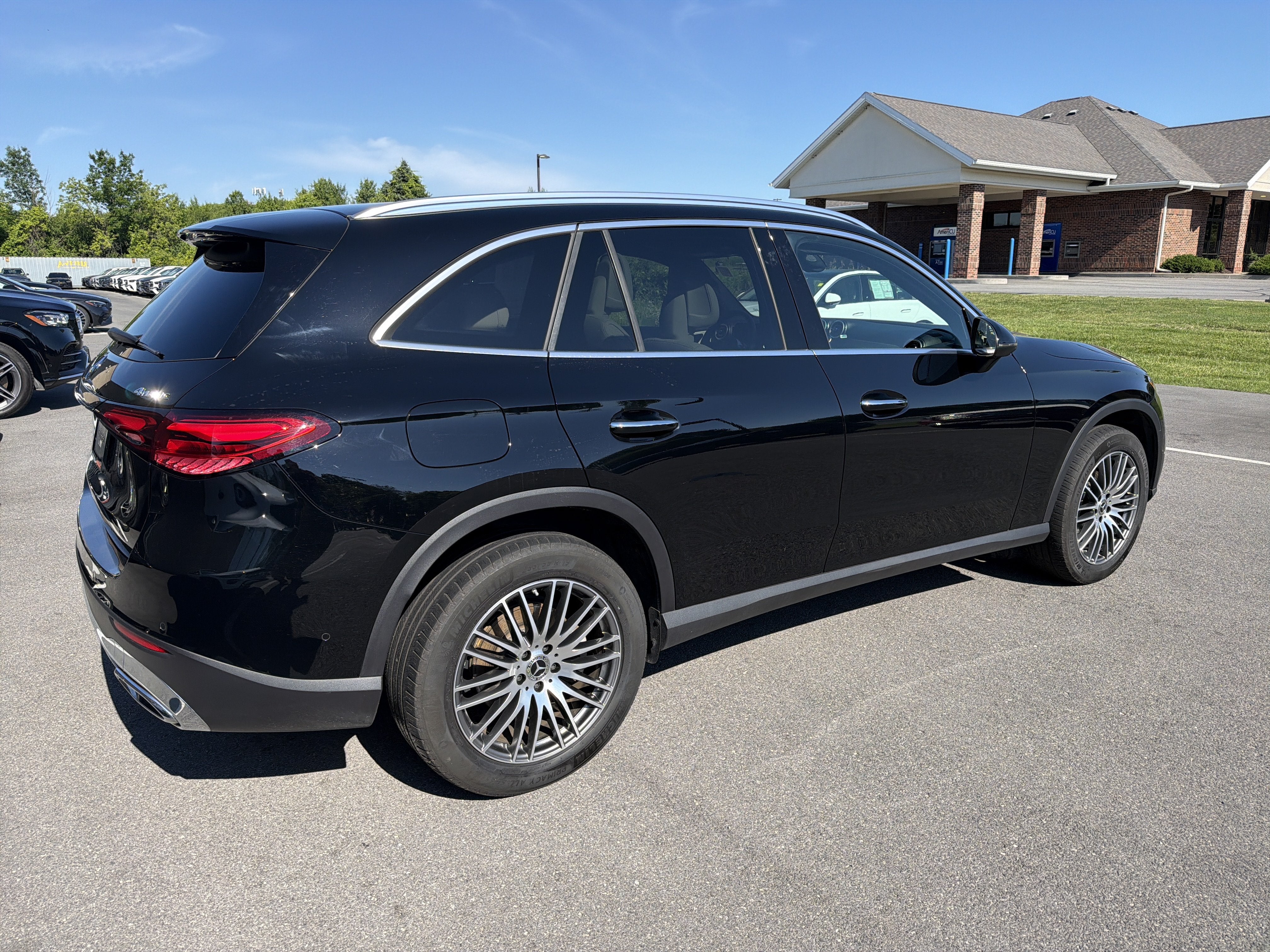 2025 Mercedes-Benz GLC GLC 300 4MATIC® SUV