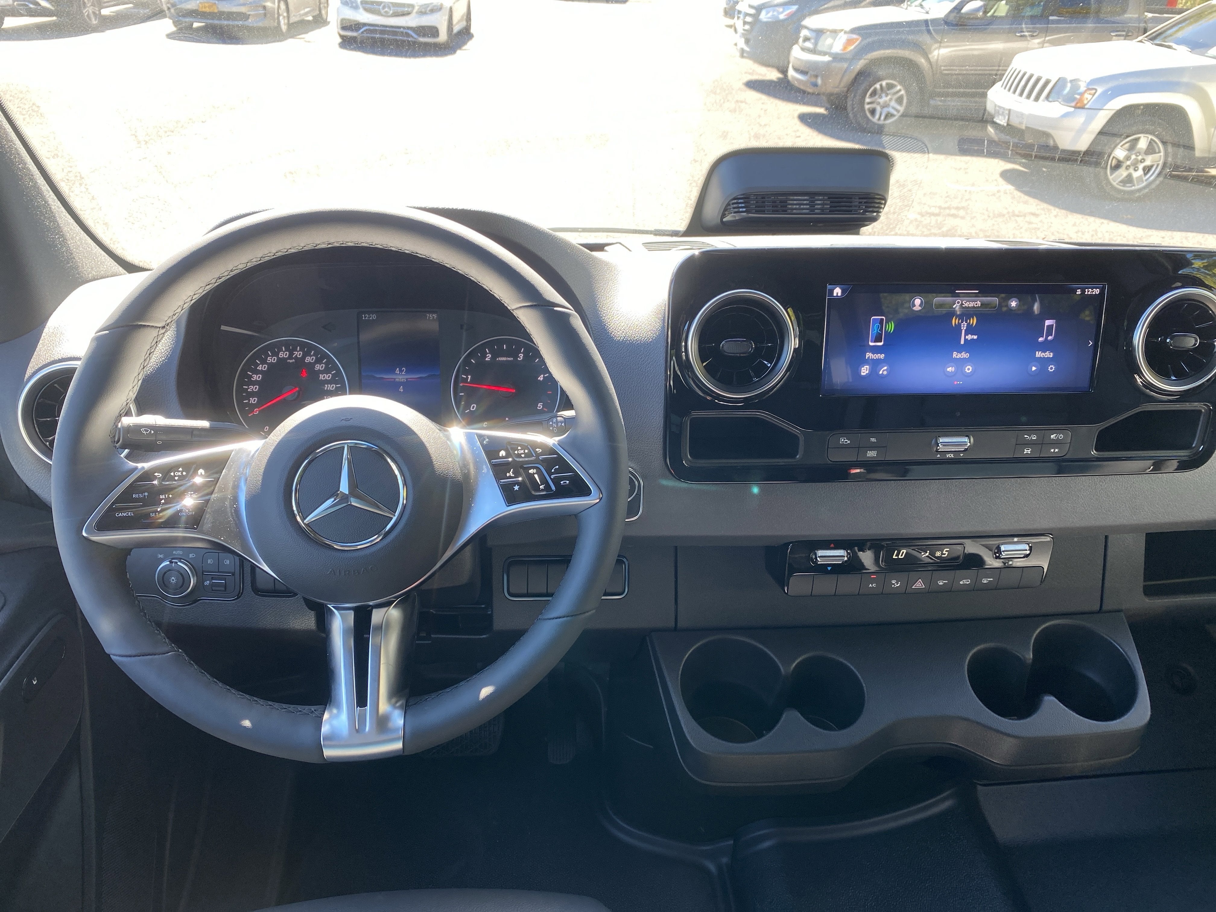 2026 Mercedes-Benz Sprinter Crew Van 2500 Standard Roof I4 Diesel HO 144 RWD