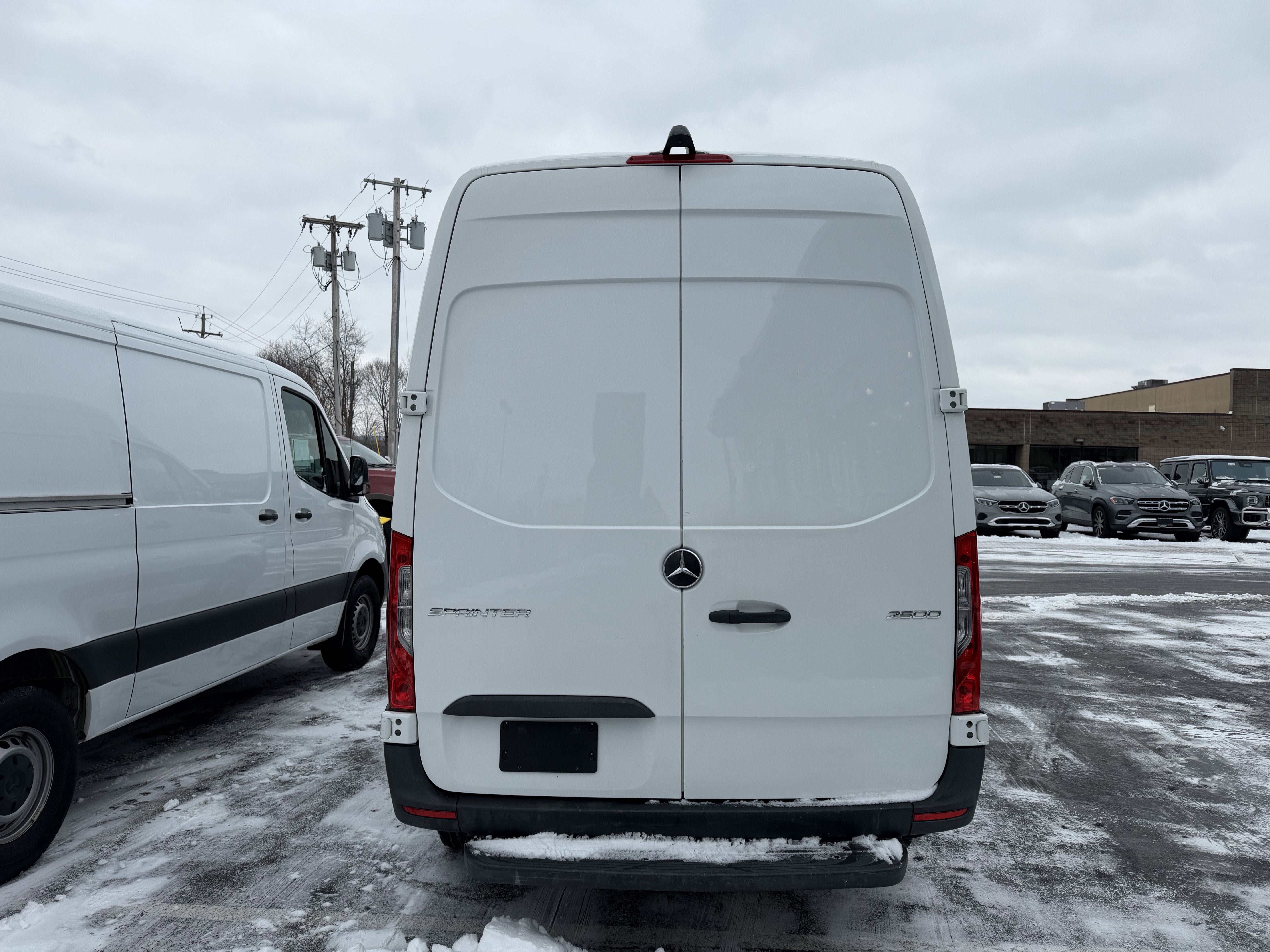 2020 Mercedes-Benz Sprinter Cargo Van 2500 High Roof V6 144 RWD